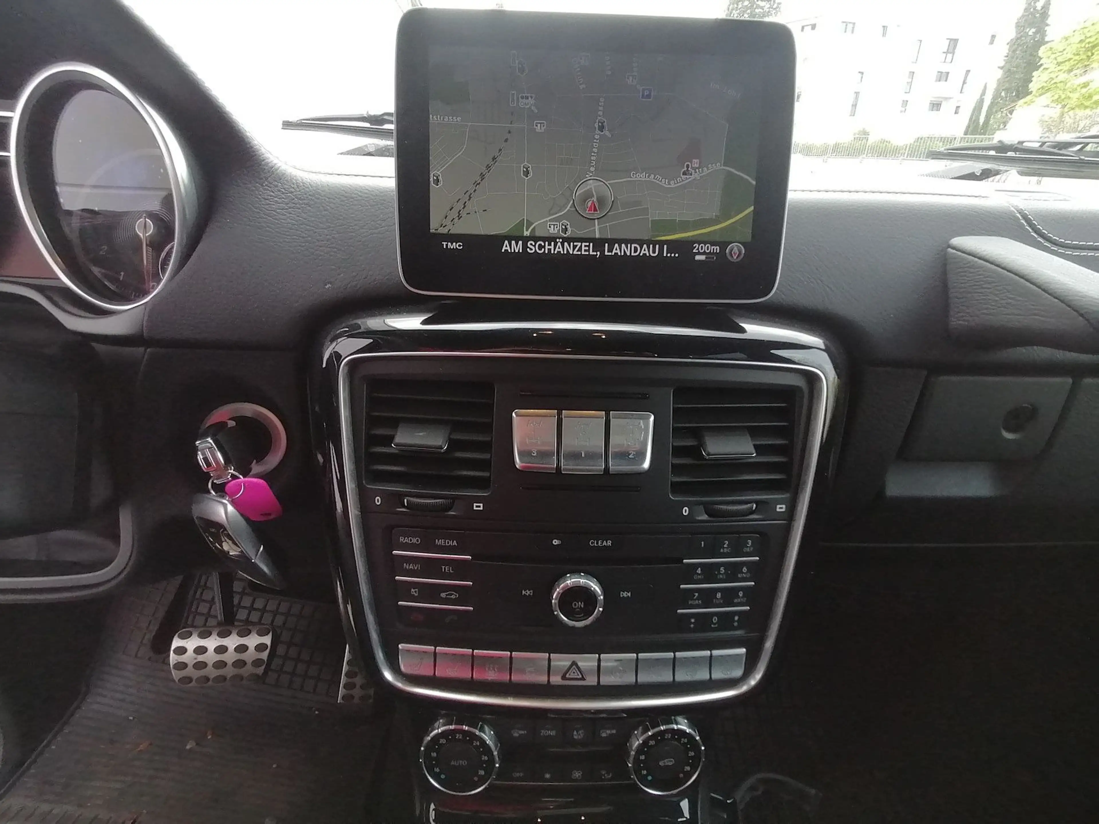 Mercedes-Benz G 500 Limited Edition AHK — photo 11