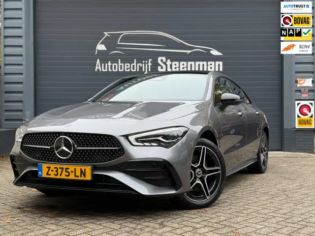 Mercedes-Benz CLA 250 e Star Edition AMG Line | Pano