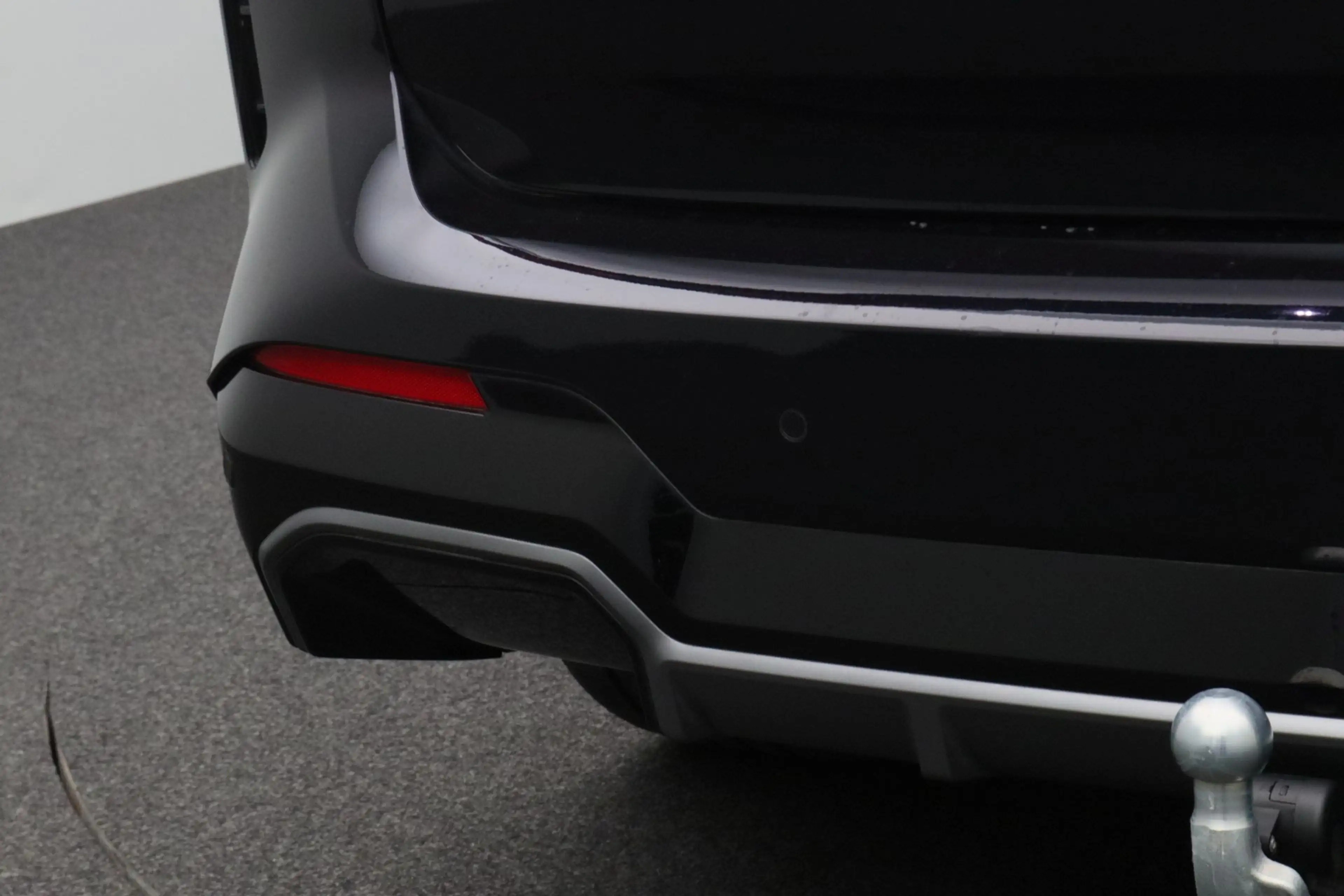 BMW iX3 High Executive Edition 80 kWh | M-sport Shadow Lin — photo 10