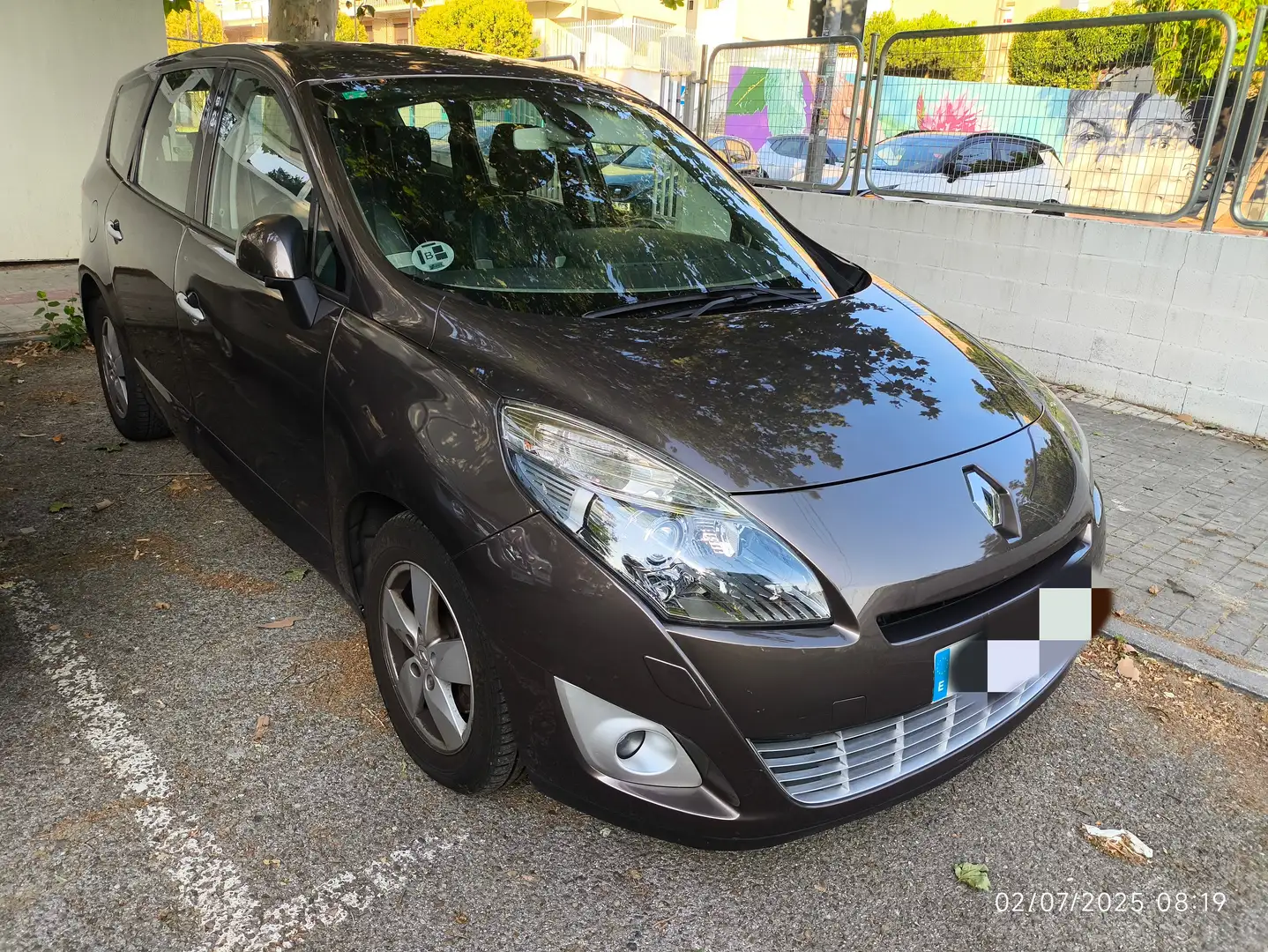 Renault Grand Scenic Grand Scénic 1.6dCi Dynamique En. 7pl. 130S Marrón - 2