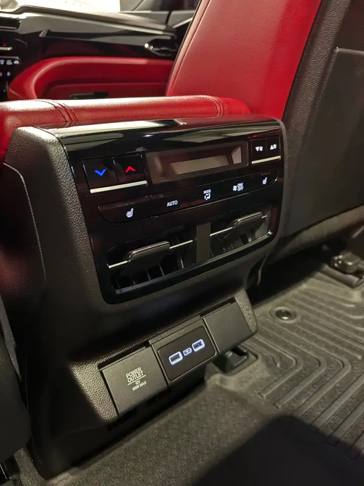 Acura MDX снимка Acura MDX