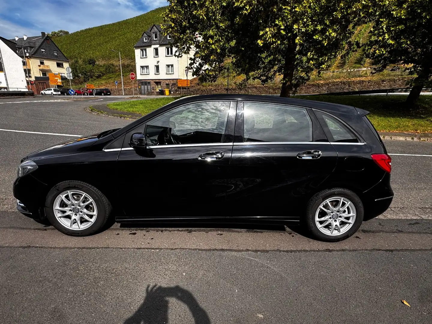 Mercedes-Benz B 180 Schwarz - 1