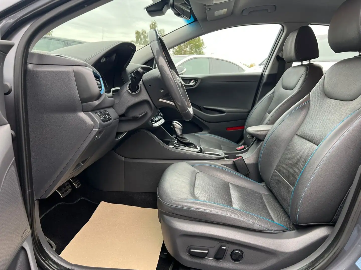 Hyundai IONIQ PREMIUM-HYBRID-DAB-KAMERA-MEMORY-ACC Grau - 1