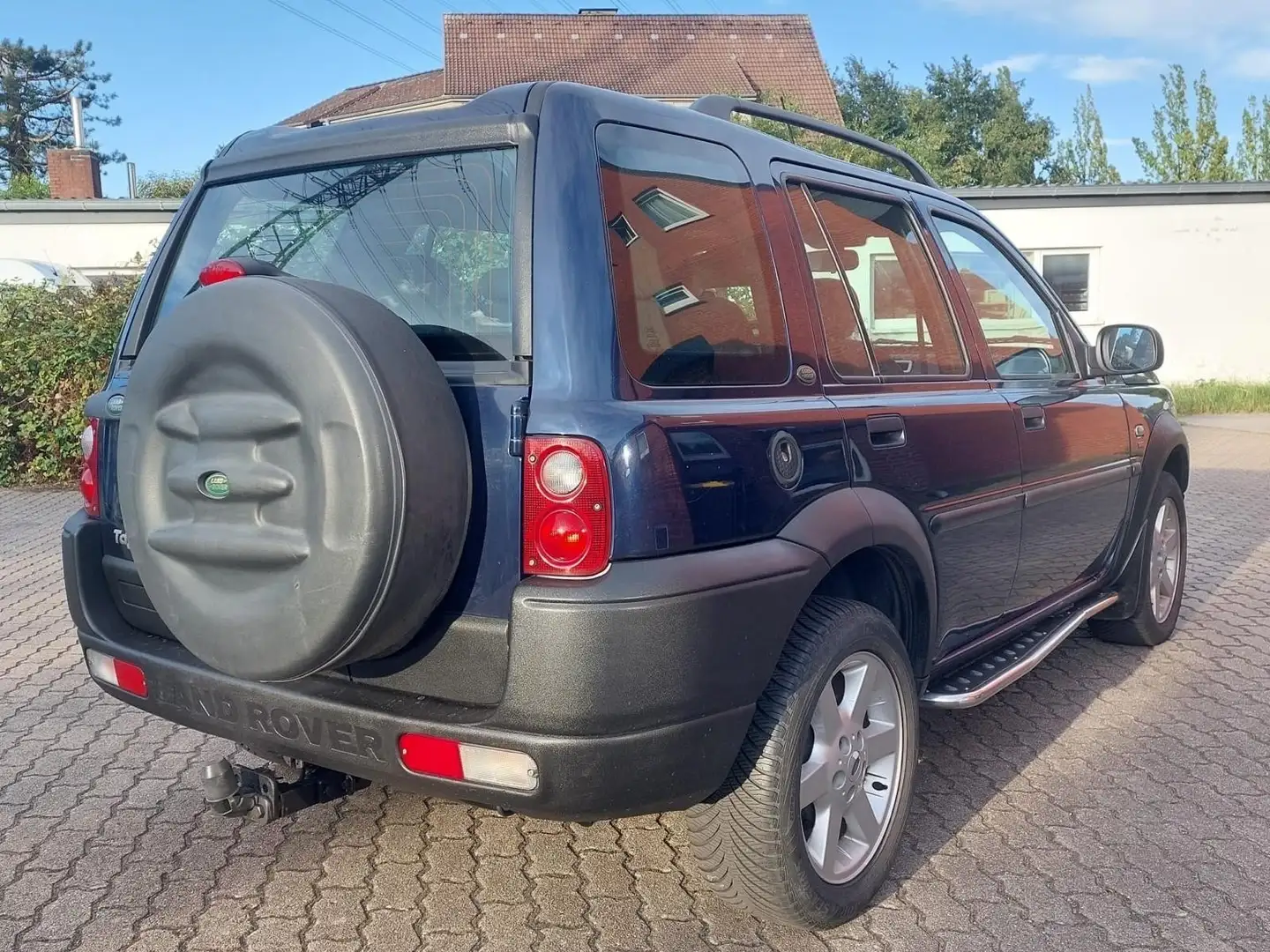 Land Rover Freelander Td4 HSE Bleu - 2