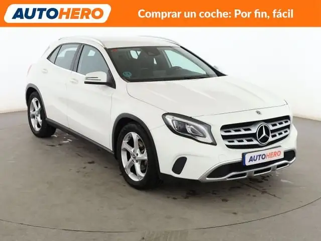 Mercedes-Benz Gla view 8