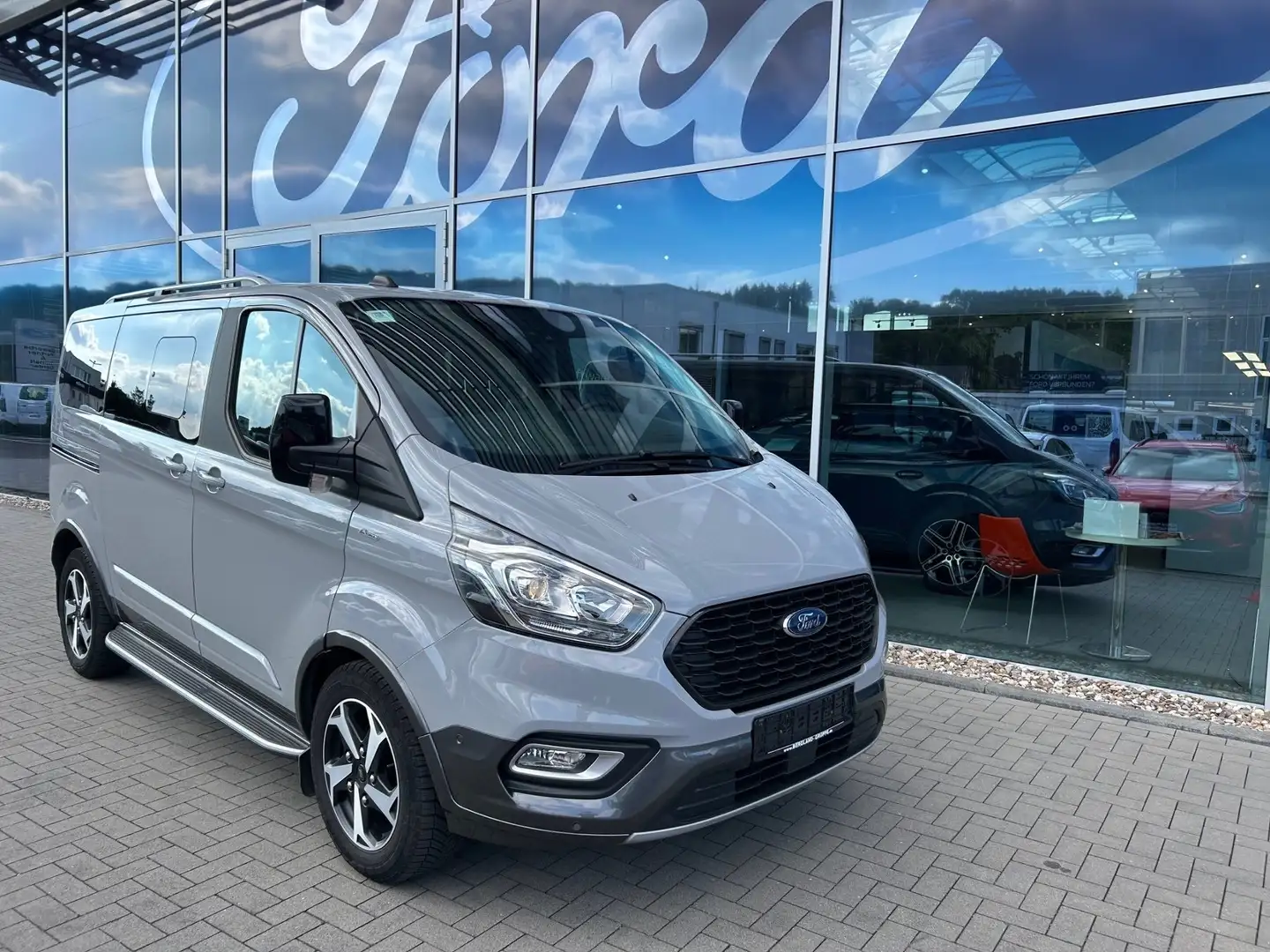 Ford Tourneo Custom Active *Standheizung *ACC Grau - 1
