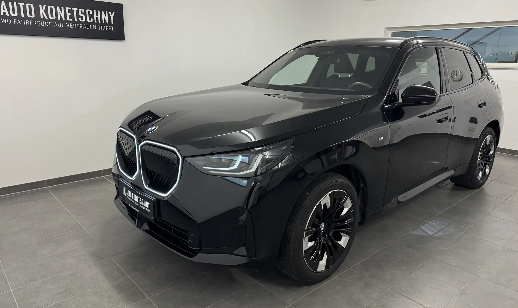 BMW X3 X3 20d xDrive Aut. *Sitzheizung vo+hi,HeadUp,AHK* Schwarz - 2