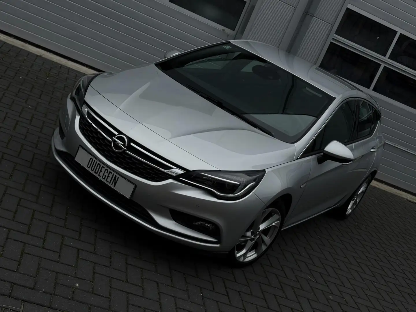 Opel Astra 1.4 Turbo S/S / Sport / Carplay / Navi / Lane Assi Grijs - 2