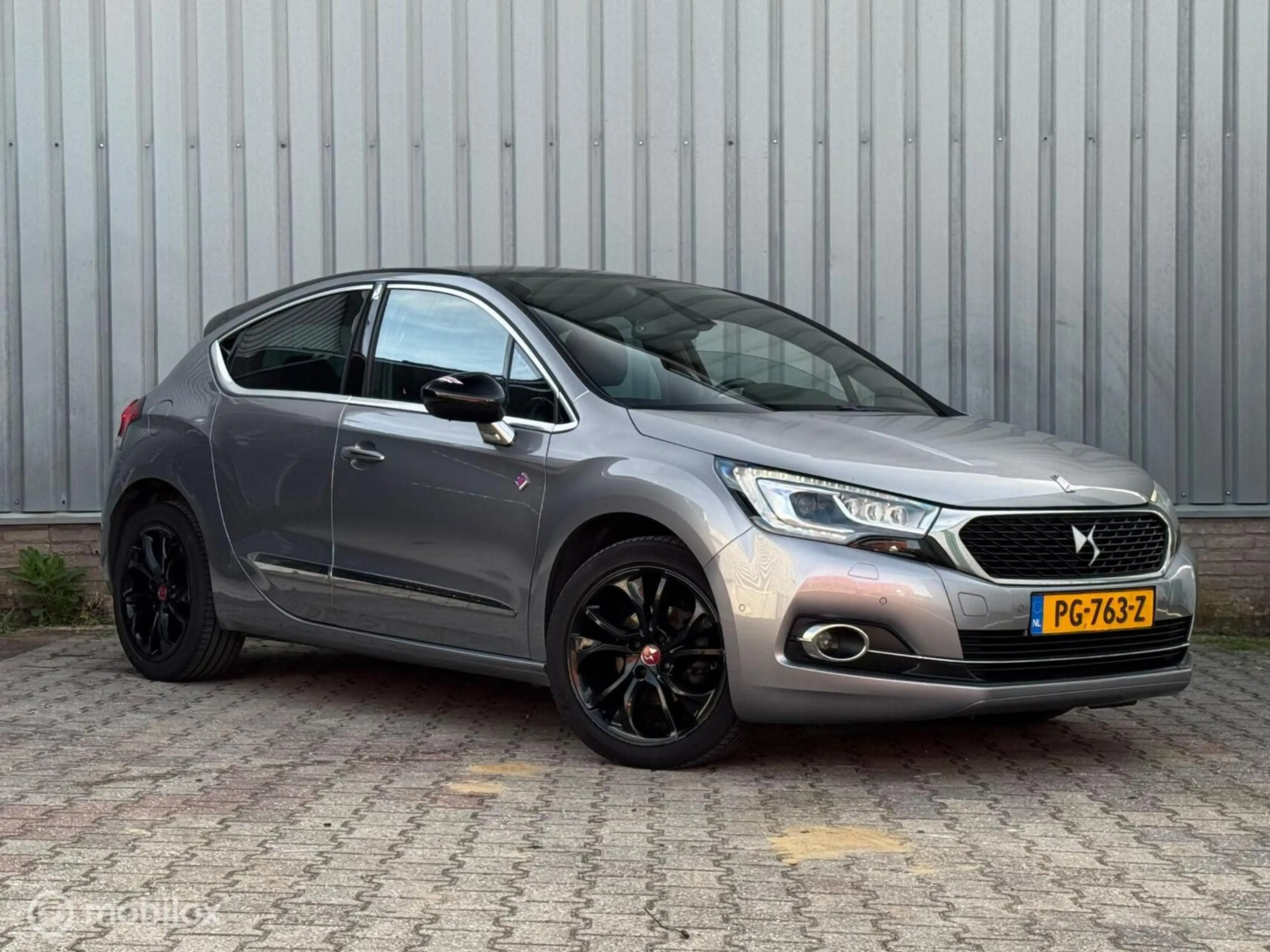 DS Automobiles DS 4 1.2 Performance Line | Alcantara | Massage | DENON — photo 21