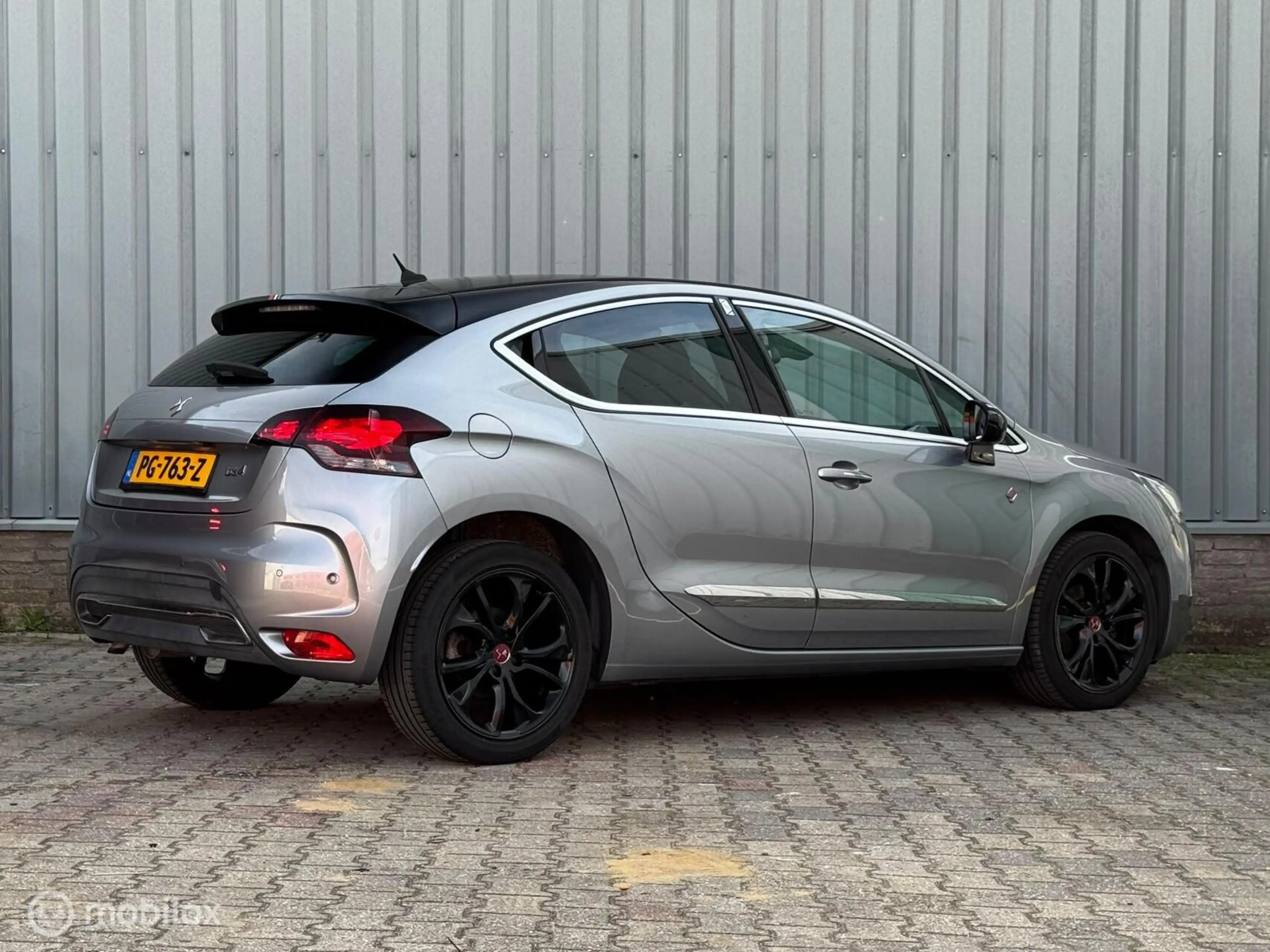 DS Automobiles DS 4 1.2 Performance Line | Alcantara | Massage | DENON — photo 2