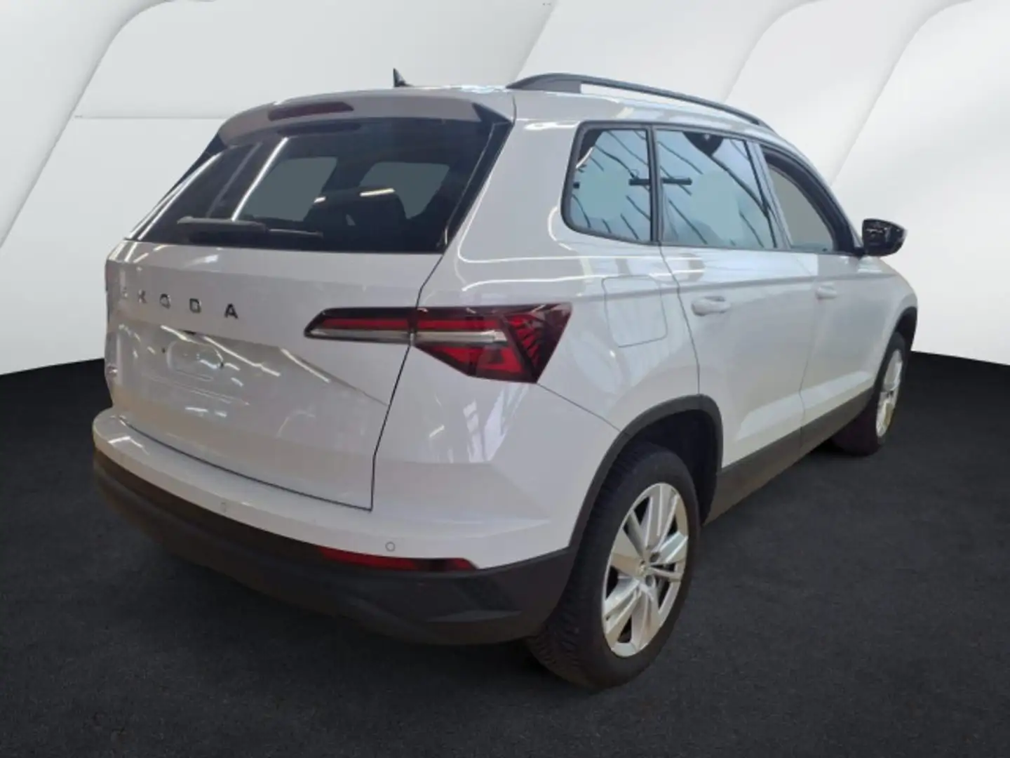 Skoda Karoq Selection 1.5 TSI DSG Navi LED ACC RFK AHK Weiß - 2