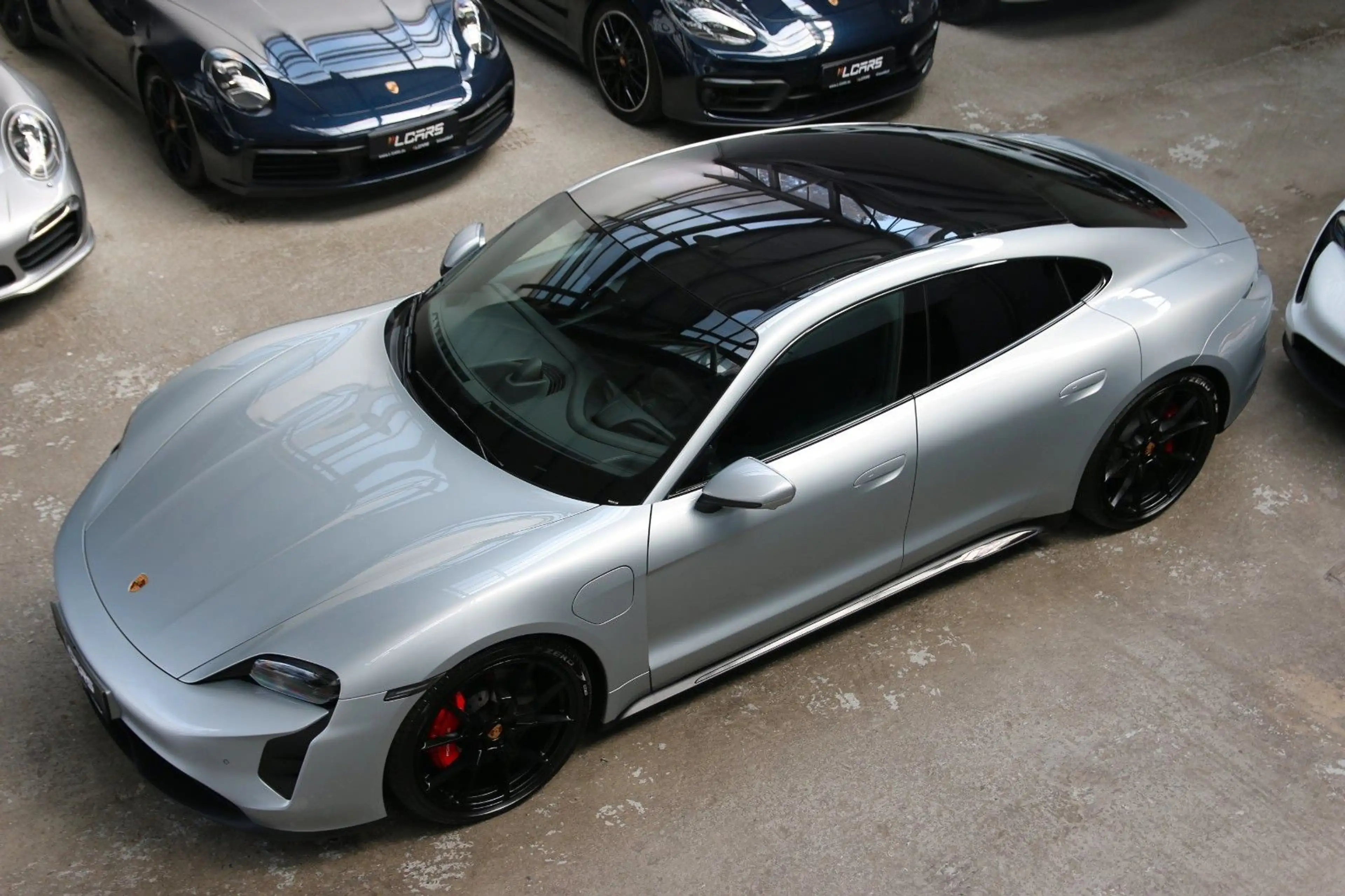 Porsche Taycan GTS InnoDrive Panorama 360° 5-Sitzer 21"