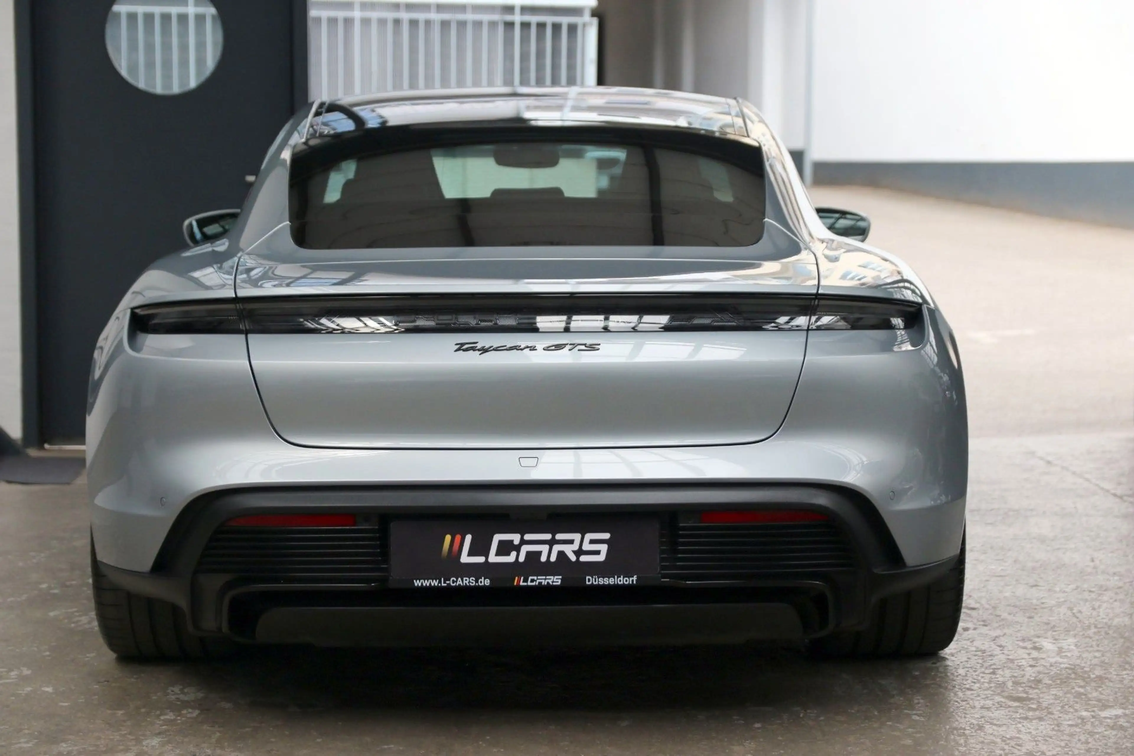 Porsche Taycan GTS InnoDrive Panorama 360° 5-Sitzer 21" — photo 6