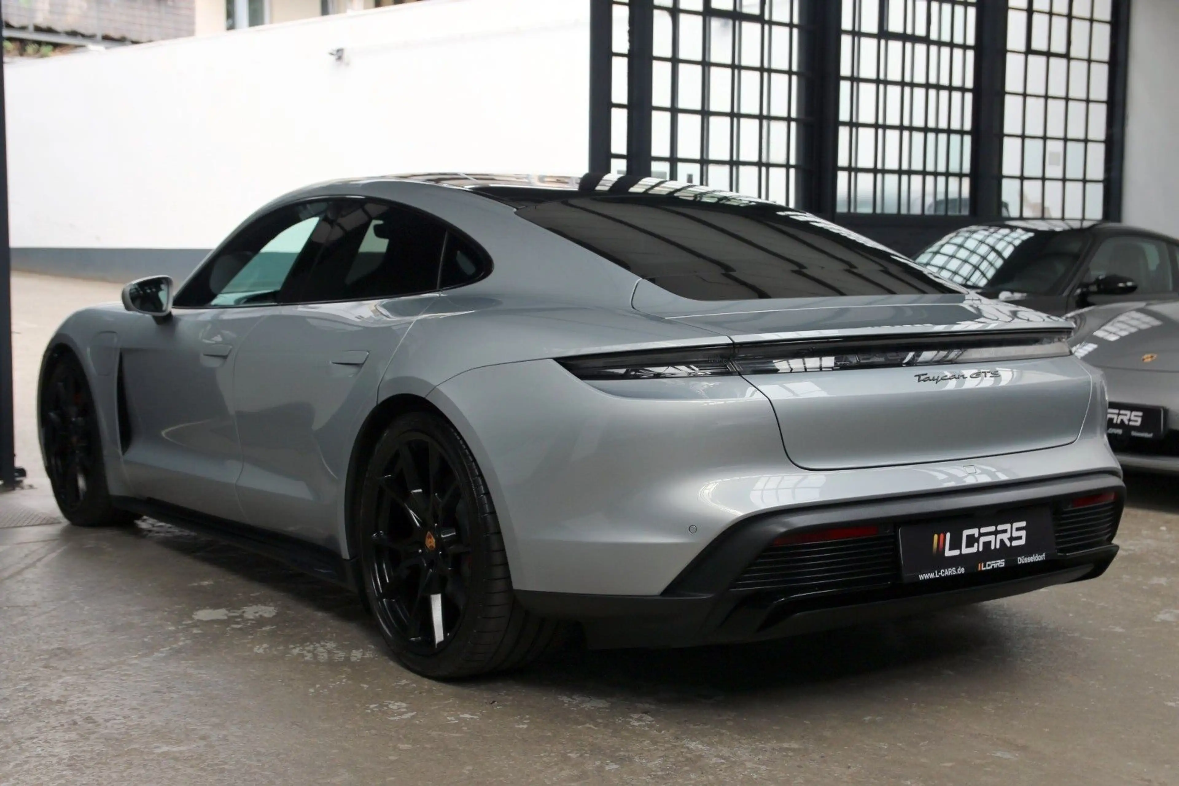 Porsche Taycan GTS InnoDrive Panorama 360° 5-Sitzer 21" — photo 7