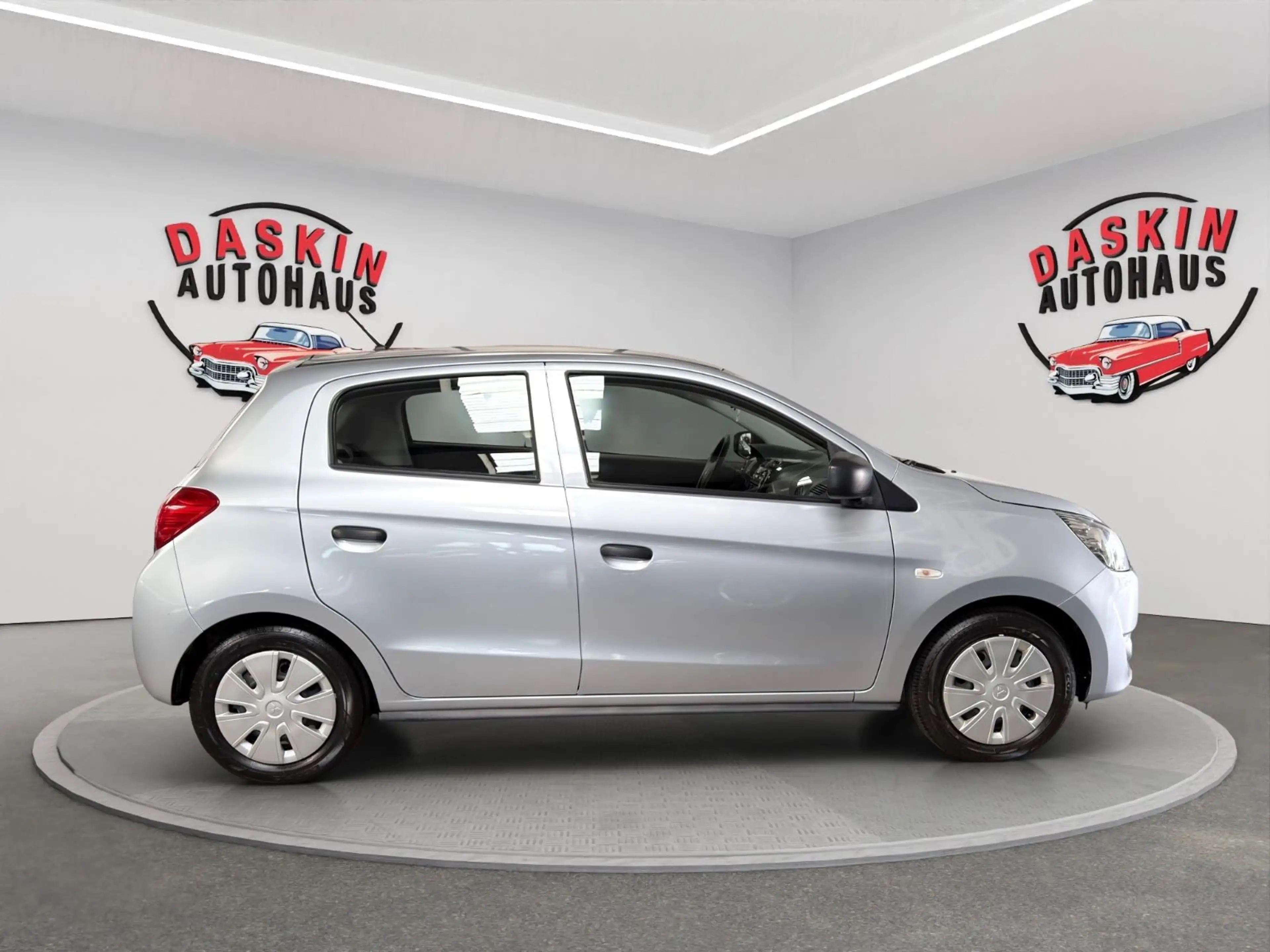 Mitsubishi Space Star NUR 8000 KM/RENTNERFAHRZEUG/1.HAND — photo 7