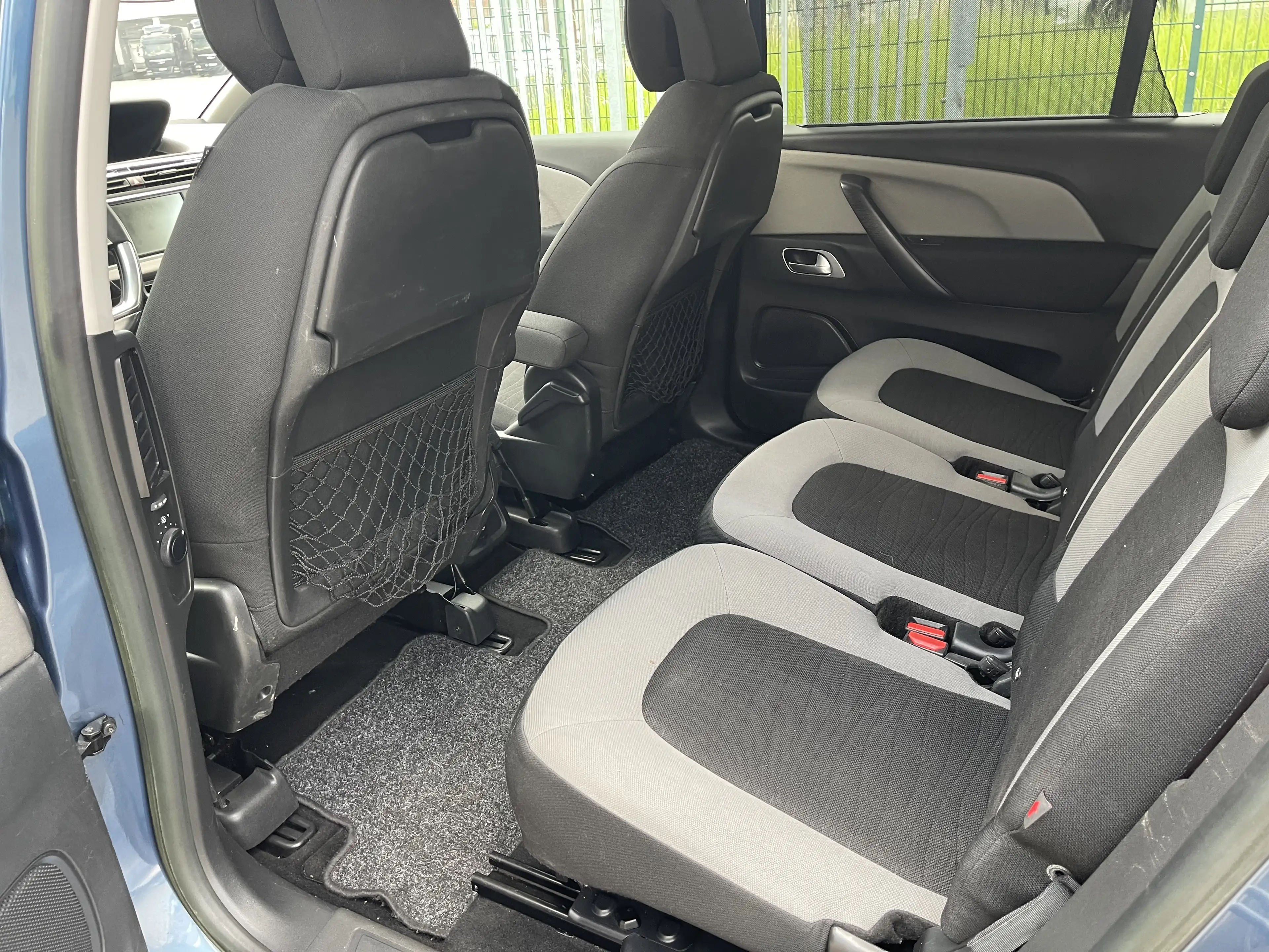 Citroen Grand C4 SpaceTourer 1.6 e-HDi FAP Intensive Voll 7-Sitzer S-Heft Top — photo 15