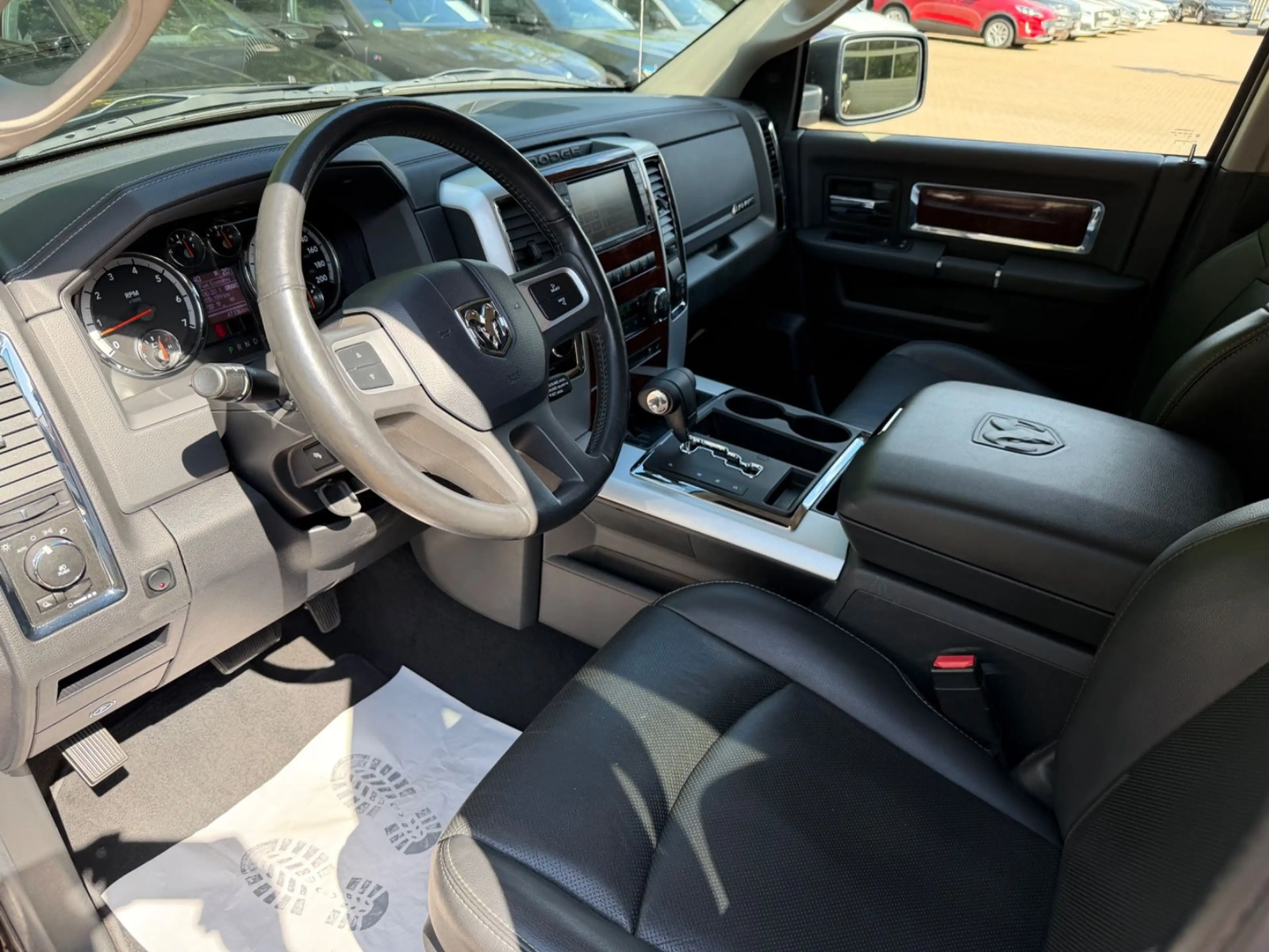 Dodge RAM 1.Hand Unfallfrei Org.47tkm Sitzbelüftung — photo 14