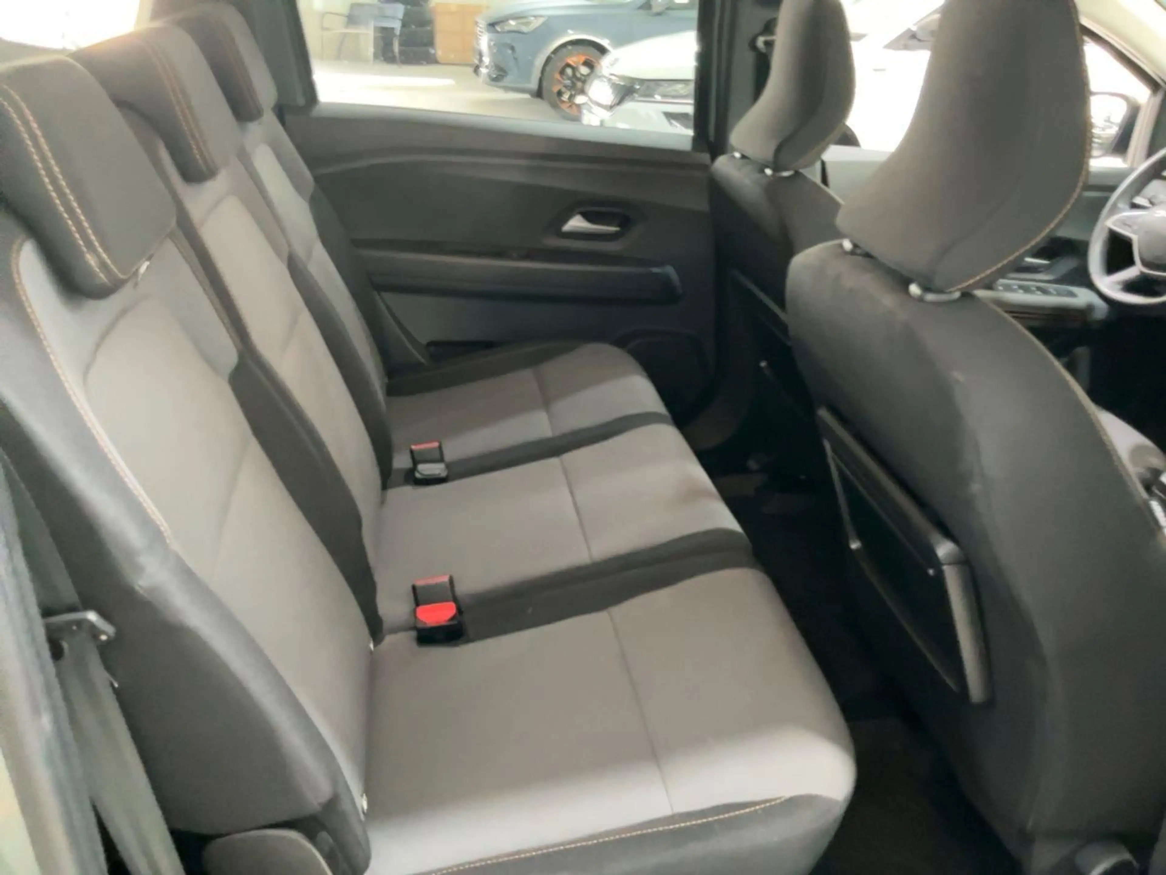 Dacia Jogger Extreme+ LPG Navi Sitzhzg Kamera 7-Sitze — photo 10