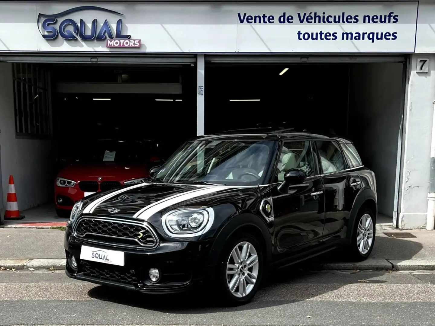 MINI Cooper Countryman II (F60) Cooper SE 136ch %2B 88ch Red Hot Chili ALL4 BVA Noir - 1