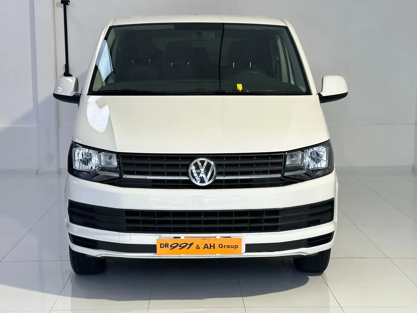 Volkswagen Transporter 2.0 TDI 102 CV KOMBI BUSINESS 9 POSTI DOPPIA PORTA Bílá - 2