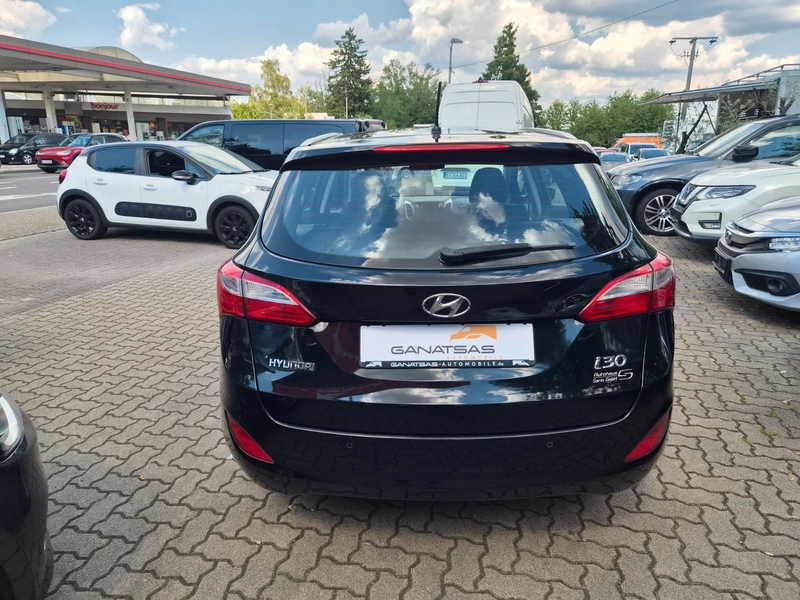 Hyundai i30 cw blue Trend — photo 7