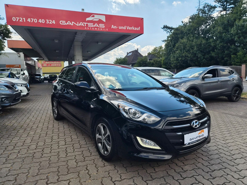 Hyundai i30 cw blue Trend — photo 3