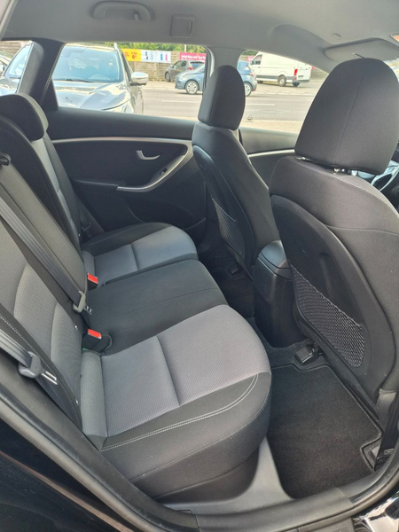 Hyundai i30 cw blue Trend — photo 13
