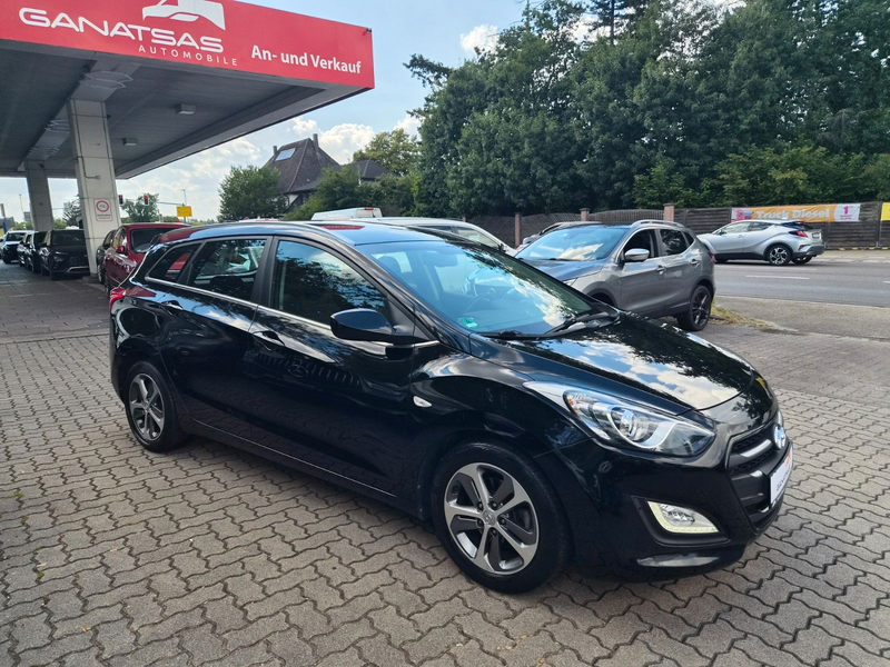 Hyundai i30 cw blue Trend — photo 4