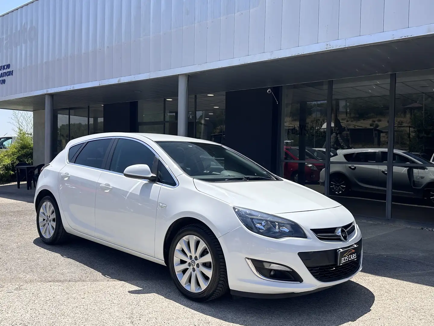 Opel Astra 5p 1.4 t Cosmo Gpl-tech 140cv E6 Bianco - 1
