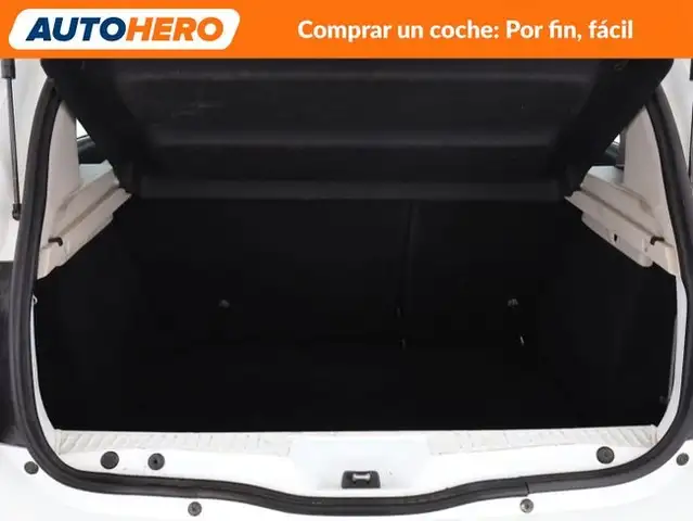Dacia Sandero view 18