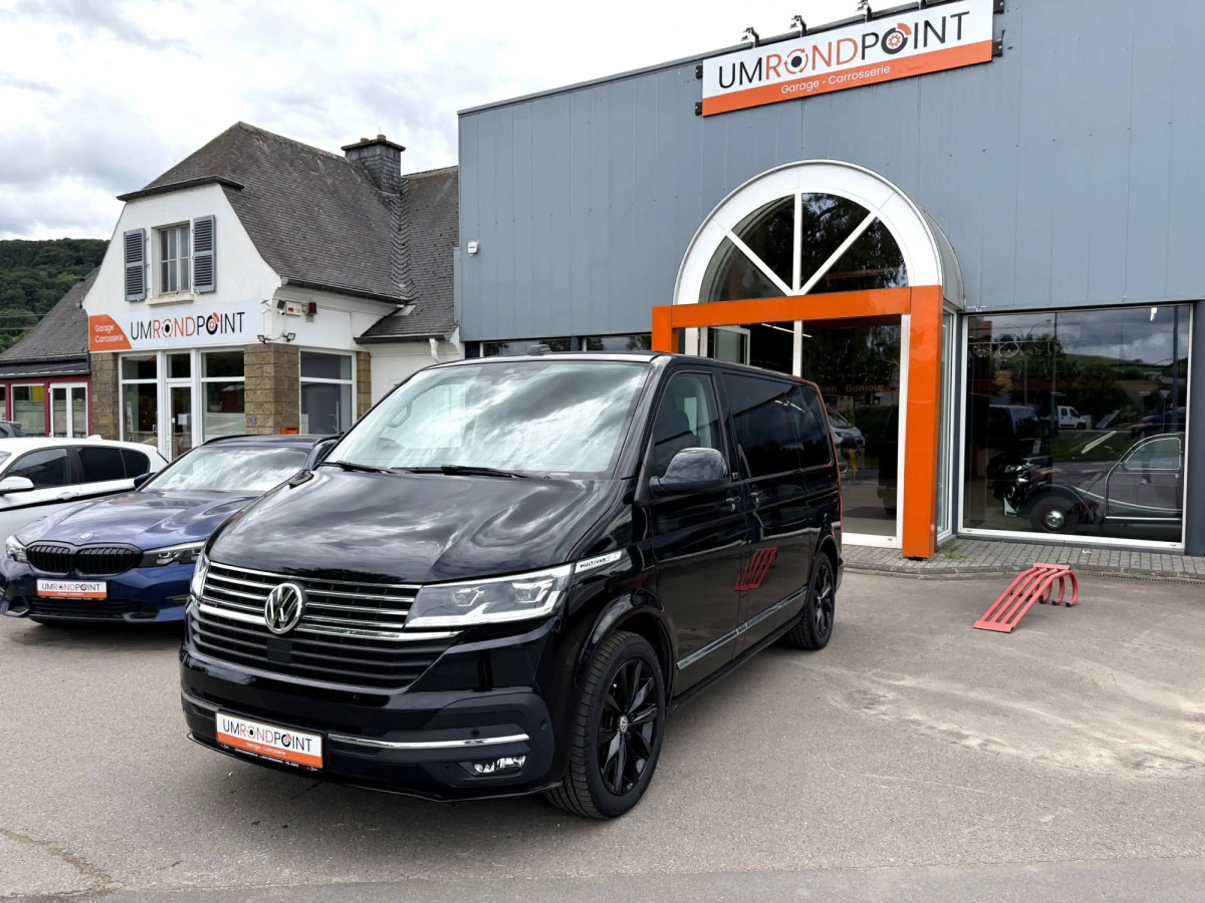 Volkswagen T6.1 Multivan 2.0 TDI 204 ch 4MOTION Generation Six — photo 3