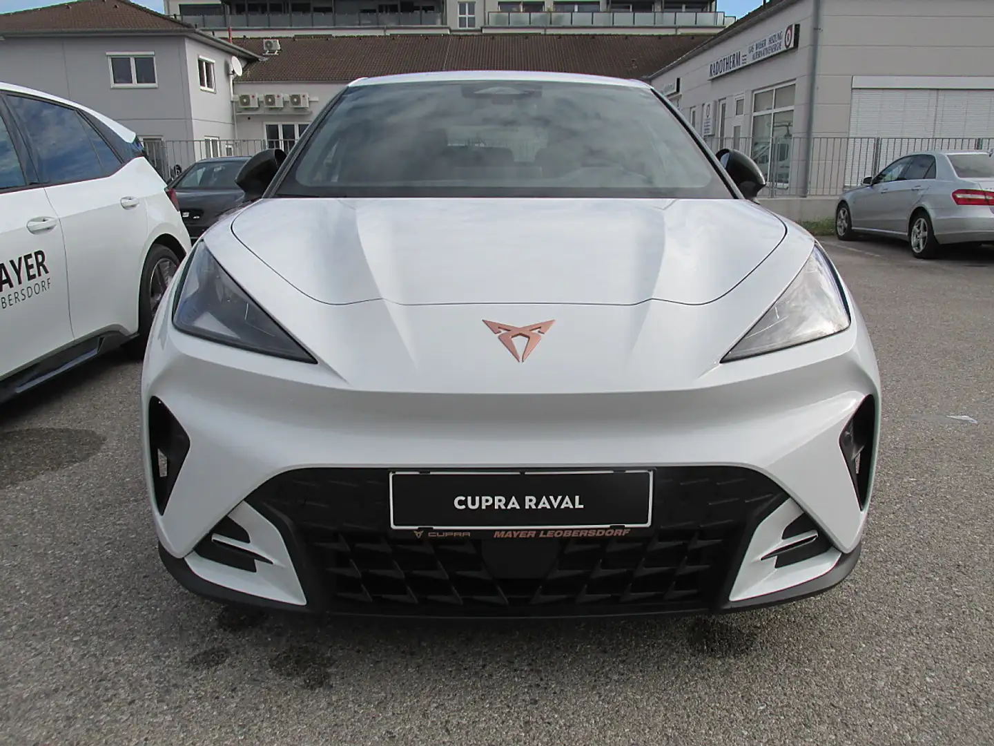 CUPRA Raval Plus 37kWh Weiß - 2
