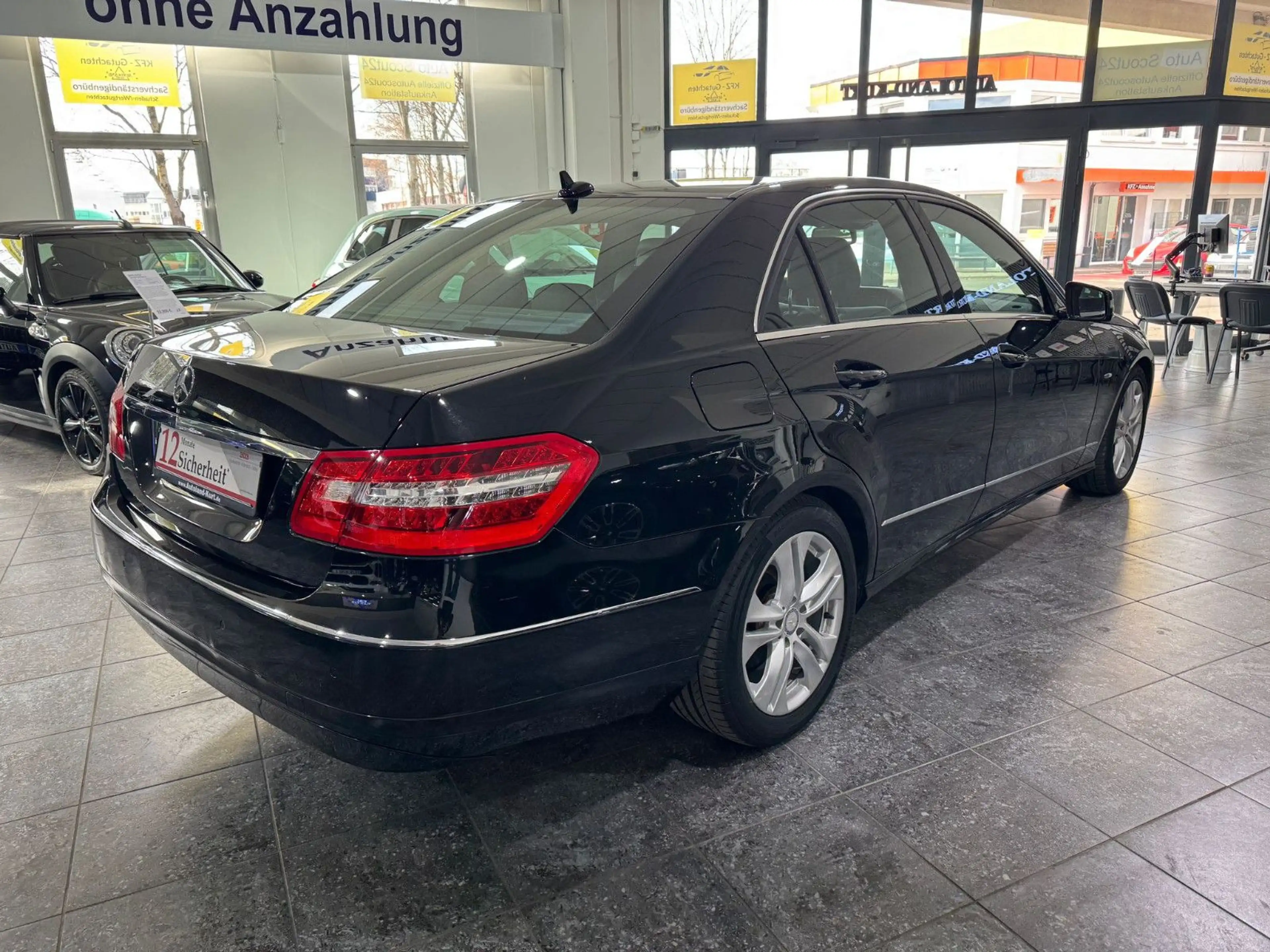 Mercedes-Benz E 250 CDI*7G*Avantg*STHZ*ILS*Leder*Xenon*Navi* — photo 6