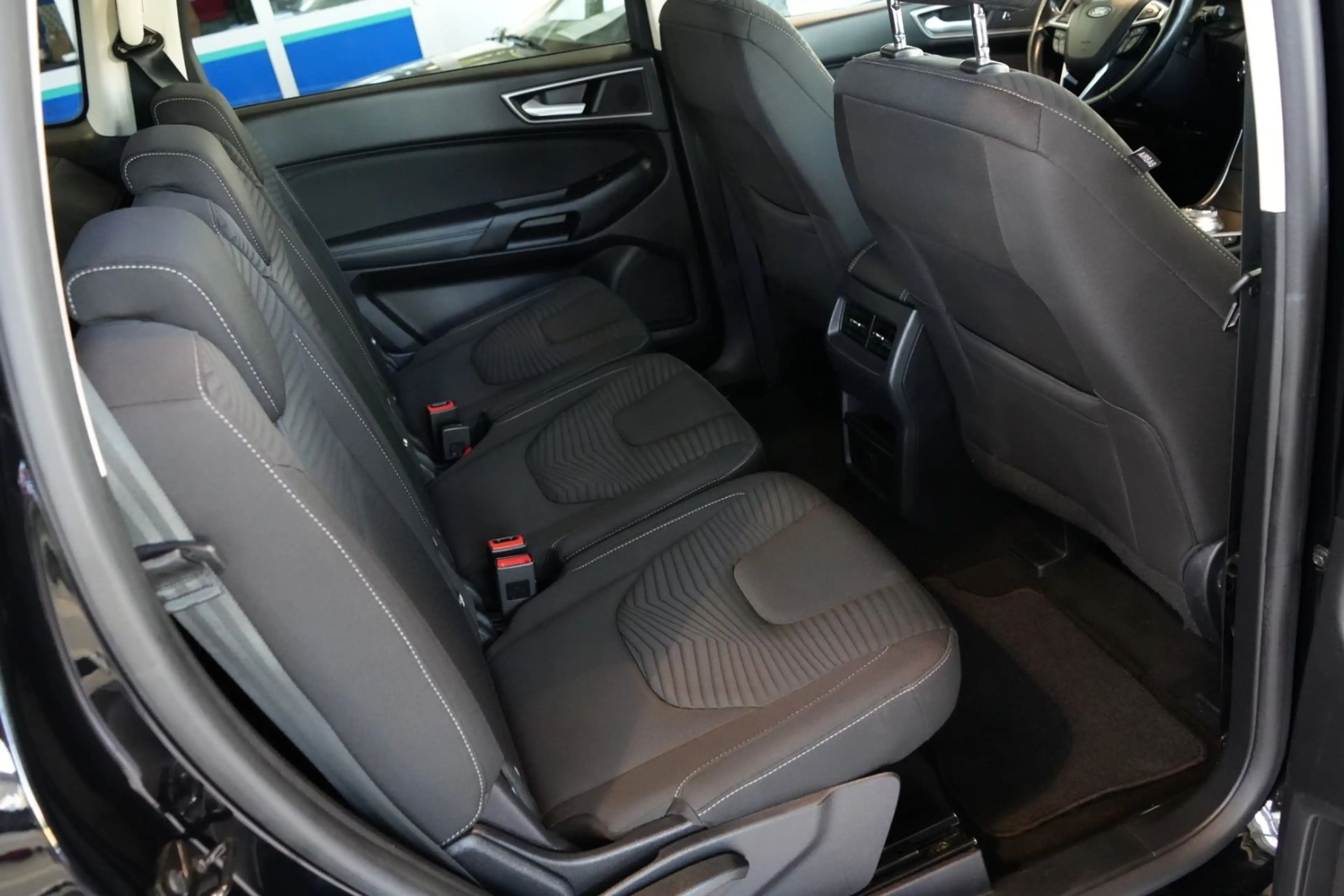 Ford S-Max S-MAX Trend — photo 10
