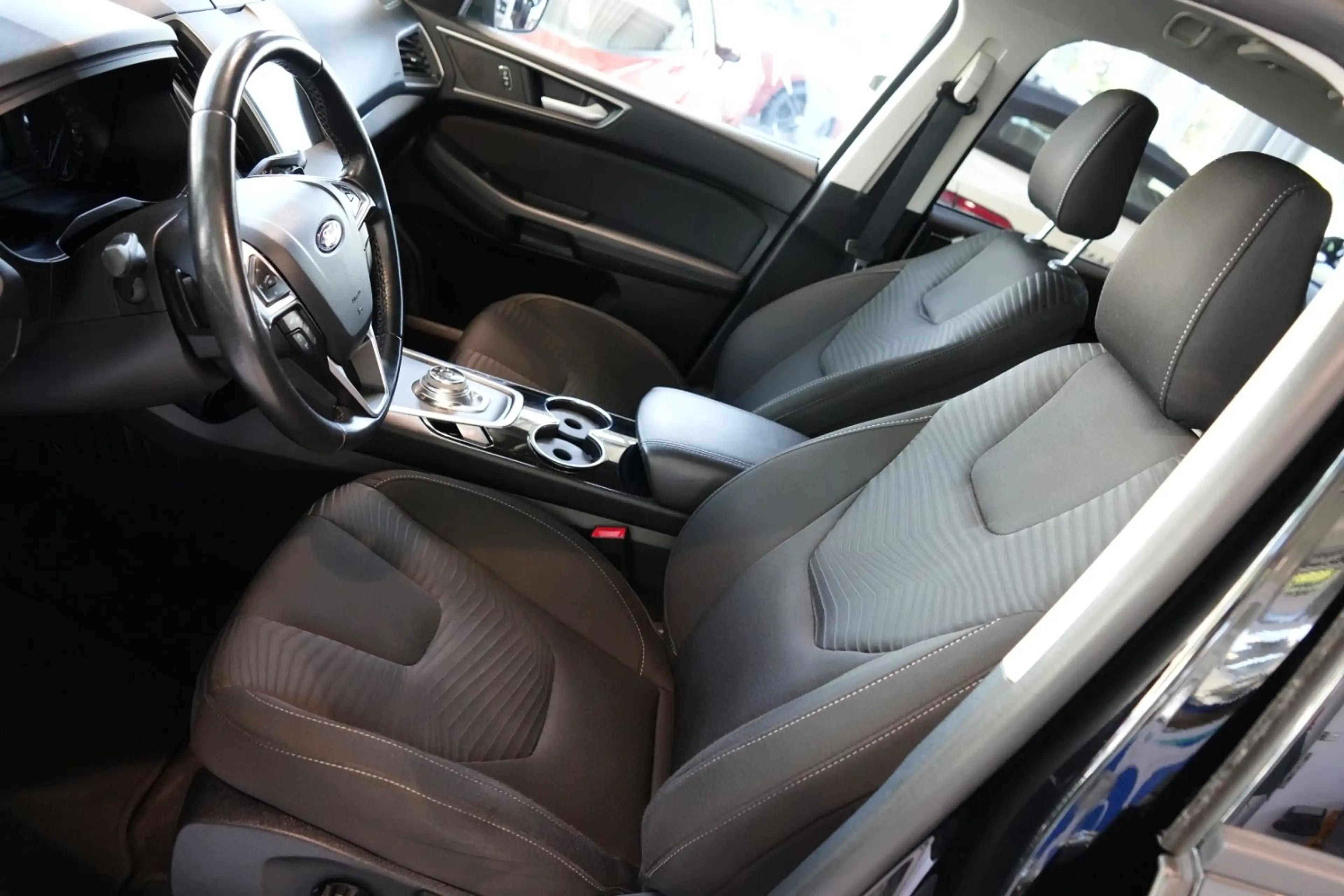 Ford S-Max S-MAX Trend — photo 7