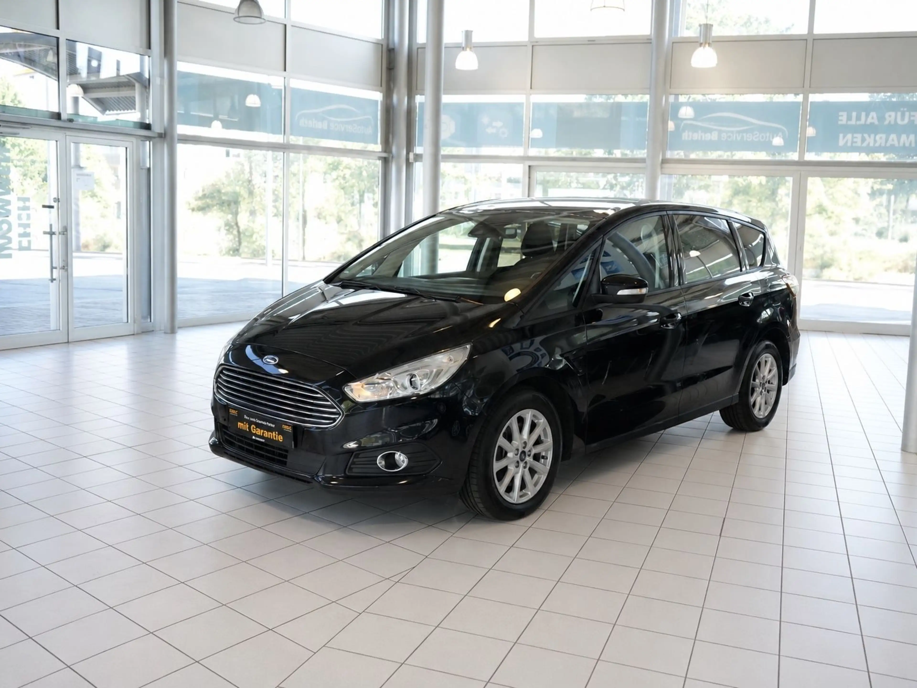 Ford S-Max S-MAX Trend — photo 2