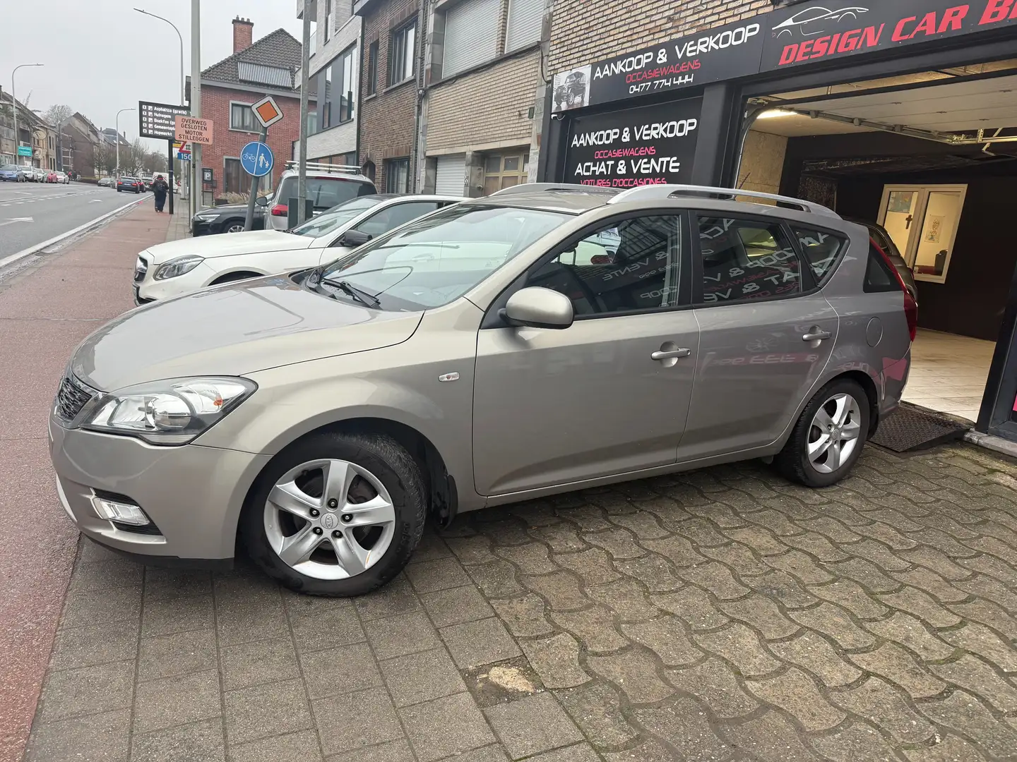 Kia Ceed SW / cee'd SW Cee'd SW 1.4i LX Airco Beige - 1