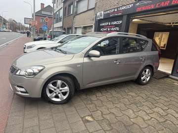 Cee'd SW 1.4i LX Airco