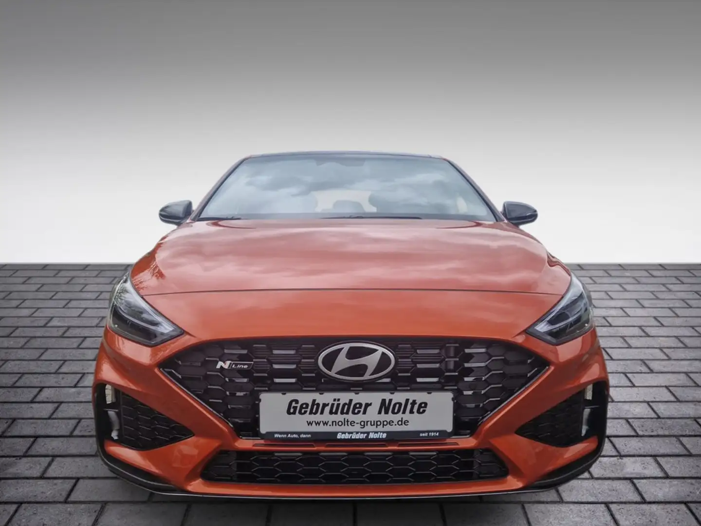 Hyundai i30 1.5 T-GDI N Line KAMERA NAVI ACC LED PANO Orange - 2