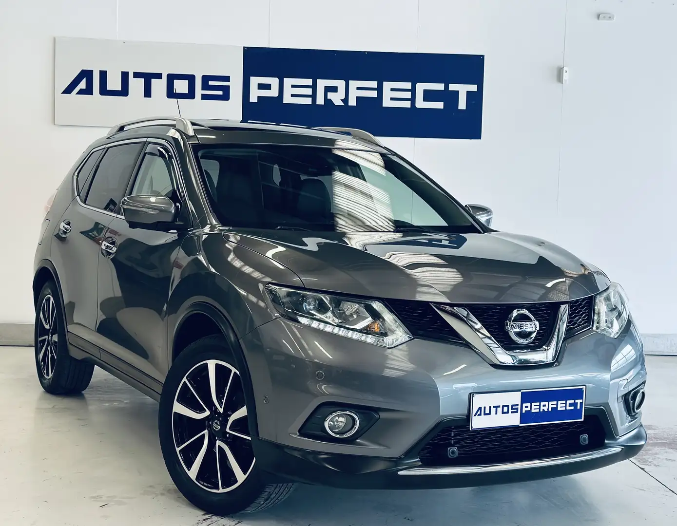 Nissan X-Trail 1.6 DIG-T 2WD ATTACHE-REM CAMERA 360 CUIR Gris - 2