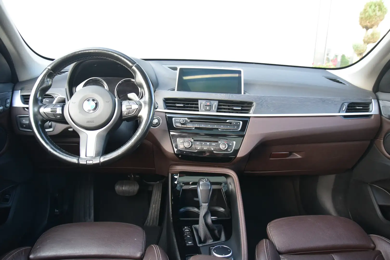 BMW X1 xDrive25d High Executive X-Line Pano/Dak Leer/Spor Orange - 2