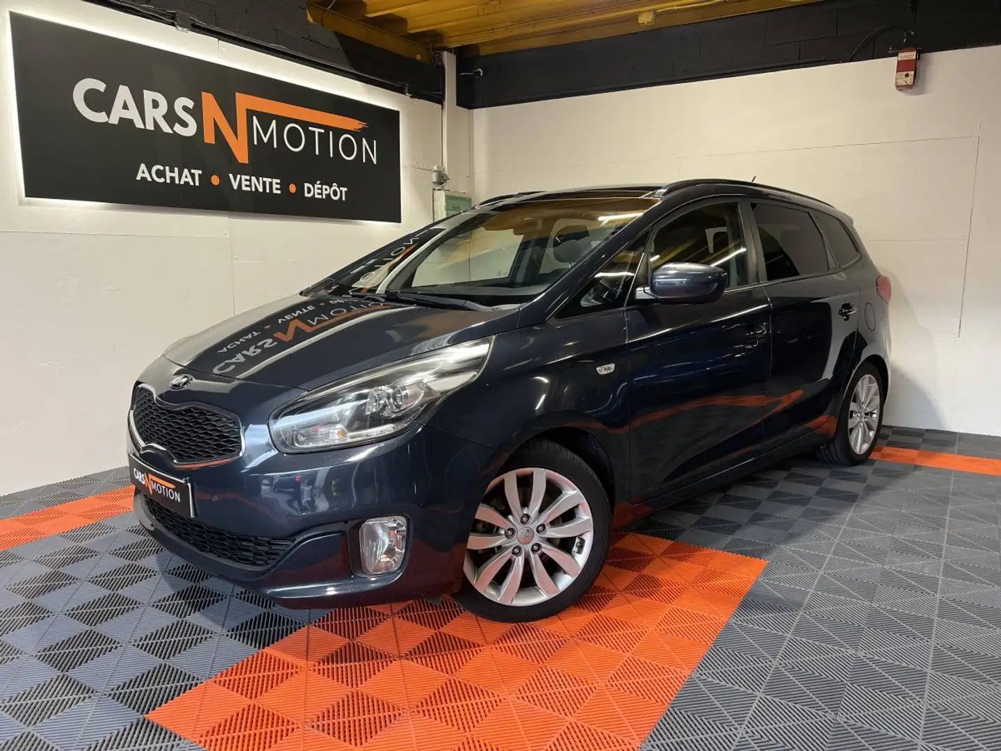 Kia Carens III 1.7 CRDi 115ch Active ISG 7 places - Historique d'entretien complet Blau - 1