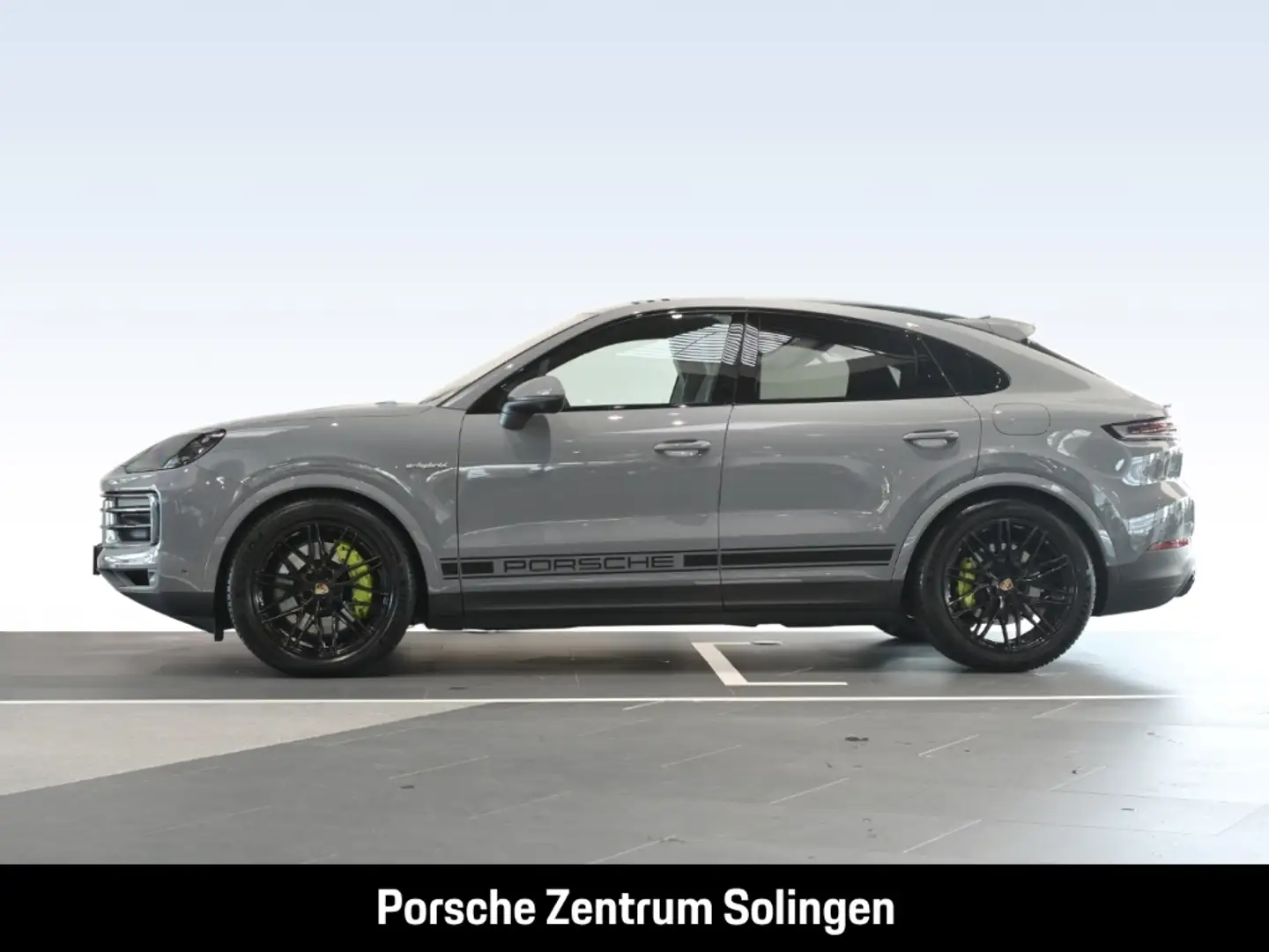 Porsche Cayenne E-Hybrid Coupe Bose 21'' HeadUp Chrono Luft AHK Grijs - 2