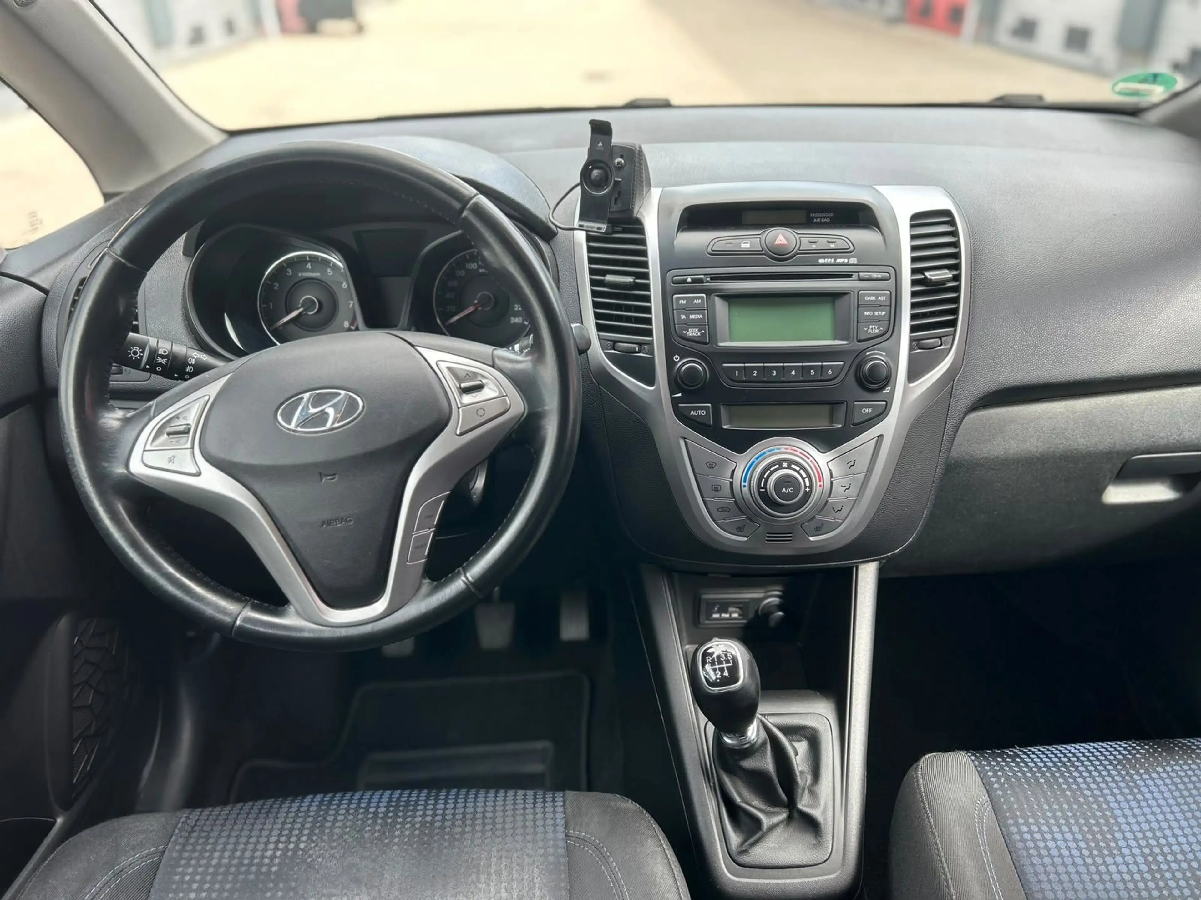 Hyundai iX20 Star Edition 1.4,Klima,Vollscheckheft — photo 22