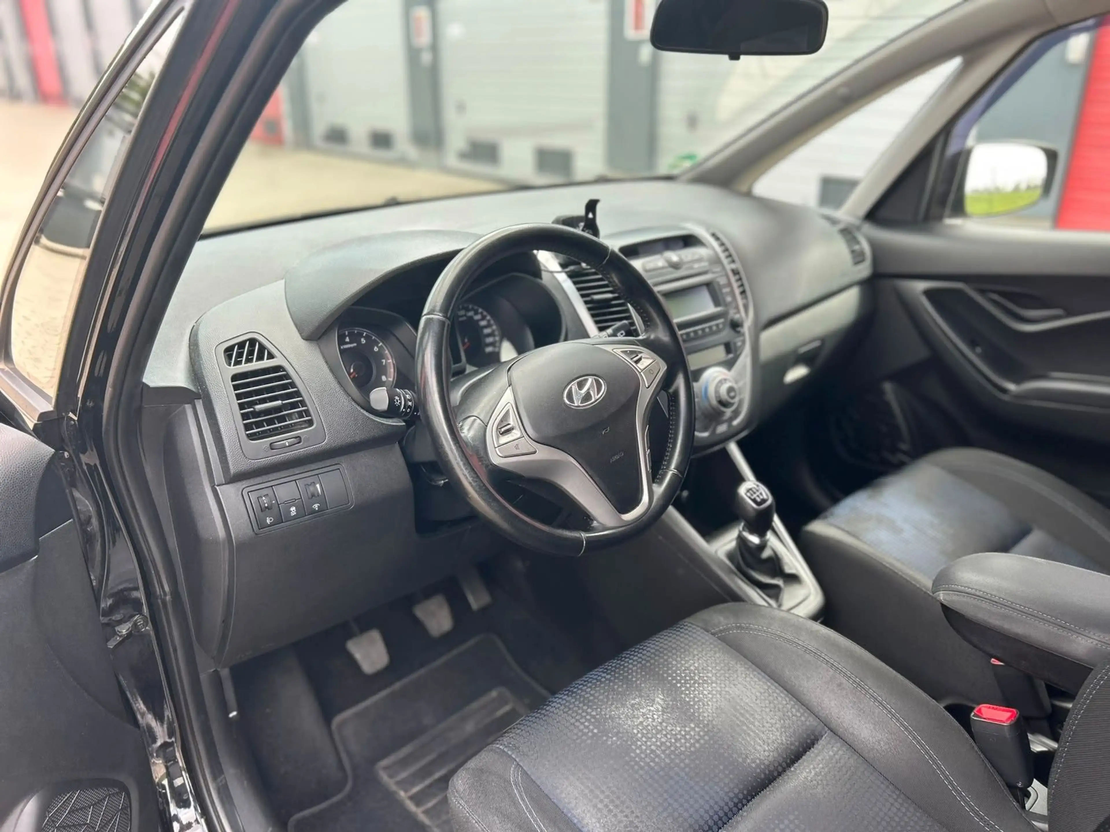 Hyundai iX20 Star Edition 1.4,Klima,Vollscheckheft — photo 18