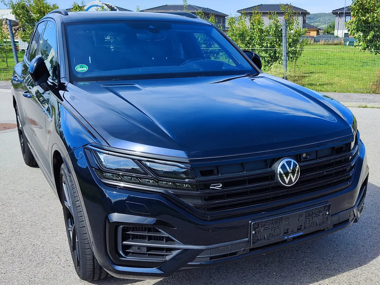 Volkswagen Touareg "R" 3,0l V6 eHybrid 4MOT250 kW/340 PS+100 KW136 PS Blau - 2