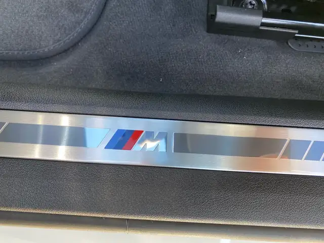 BMW 1 Series view 15