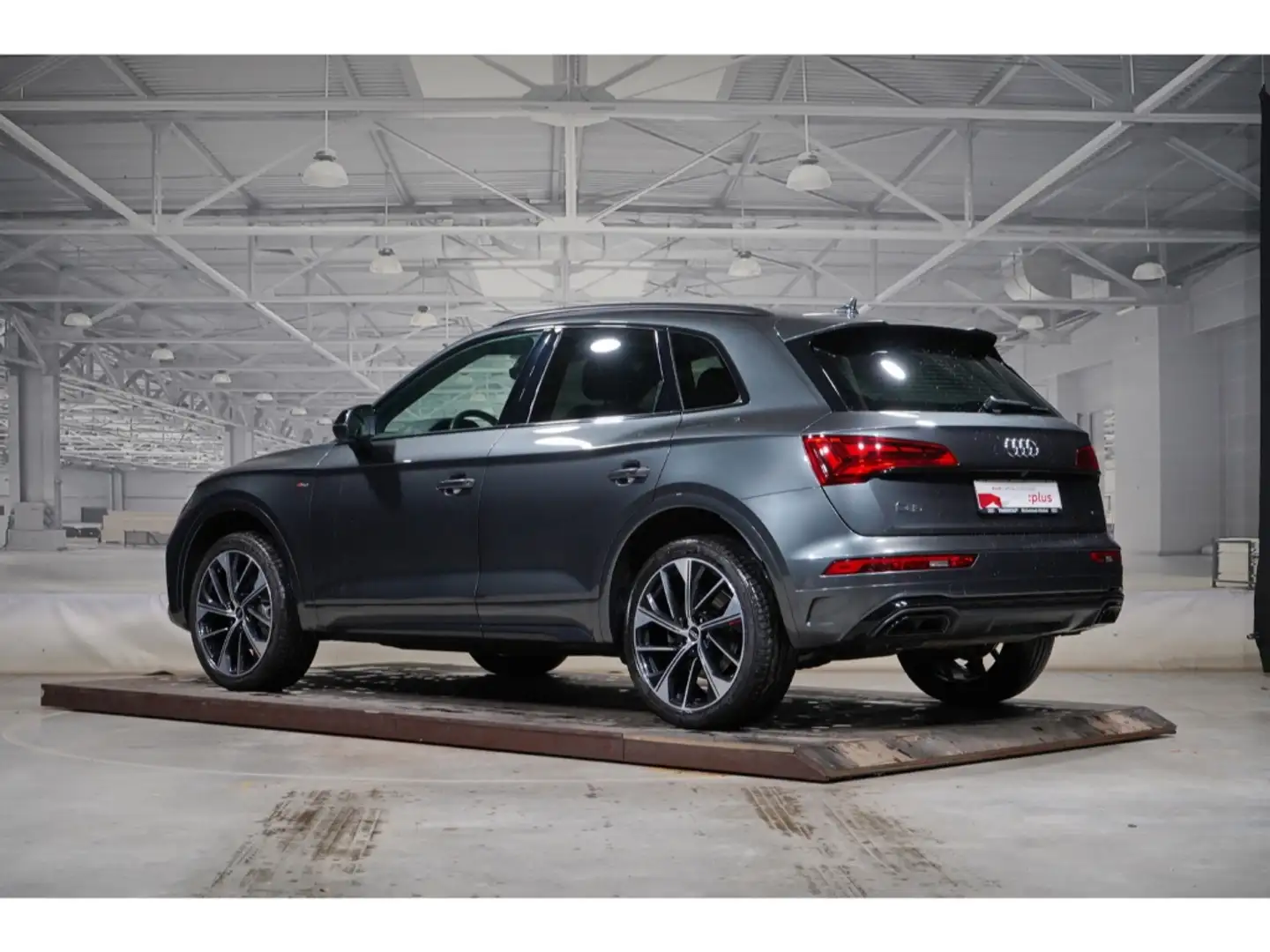 Audi Q5 S line 45 TFSI quattro AHK Pano 21 Zoll Navigat Grau - 2