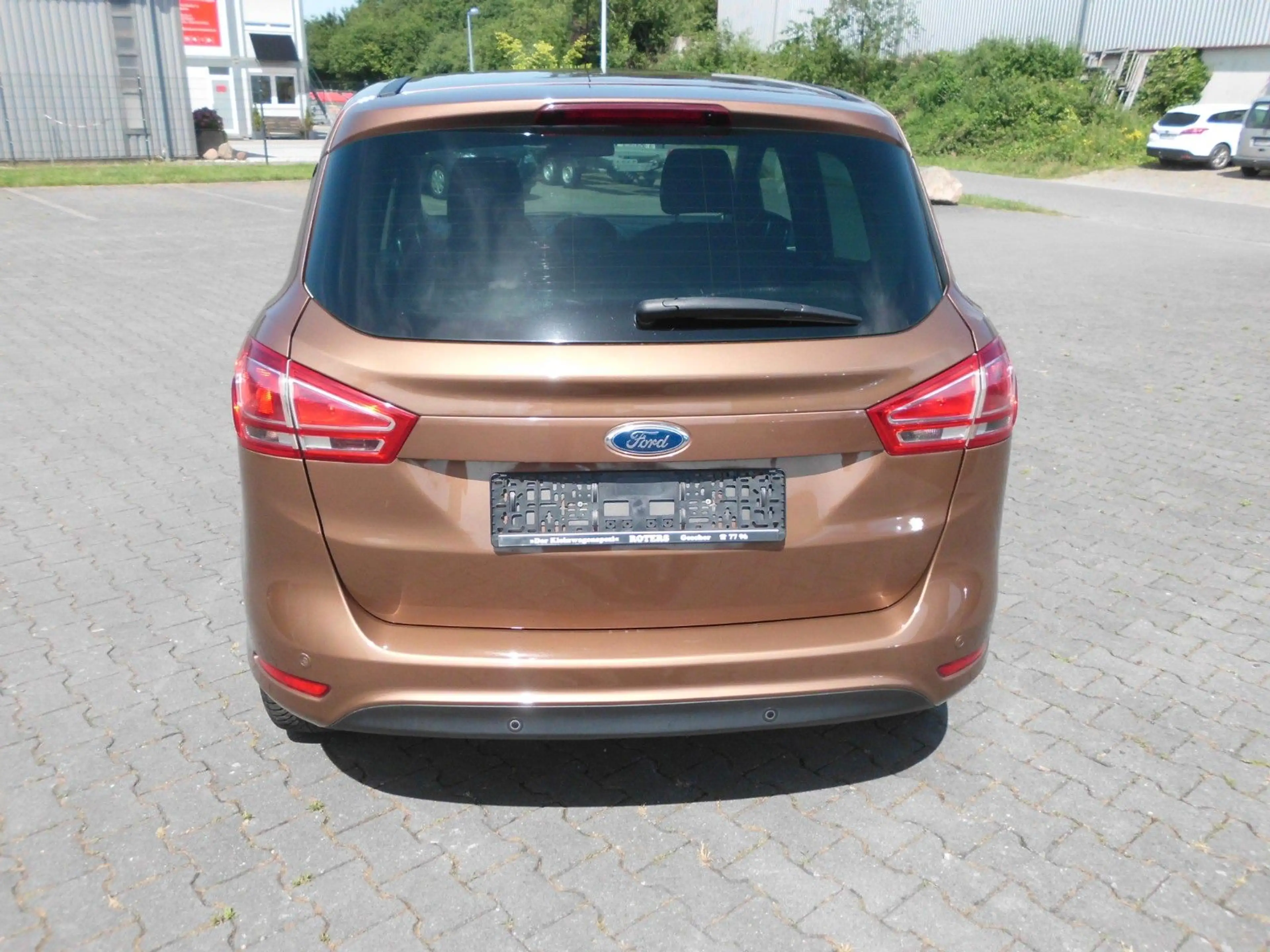 Ford B-Max 1,6 77kW Titanium PowerShift AUTOMATIK 2.H — photo 9