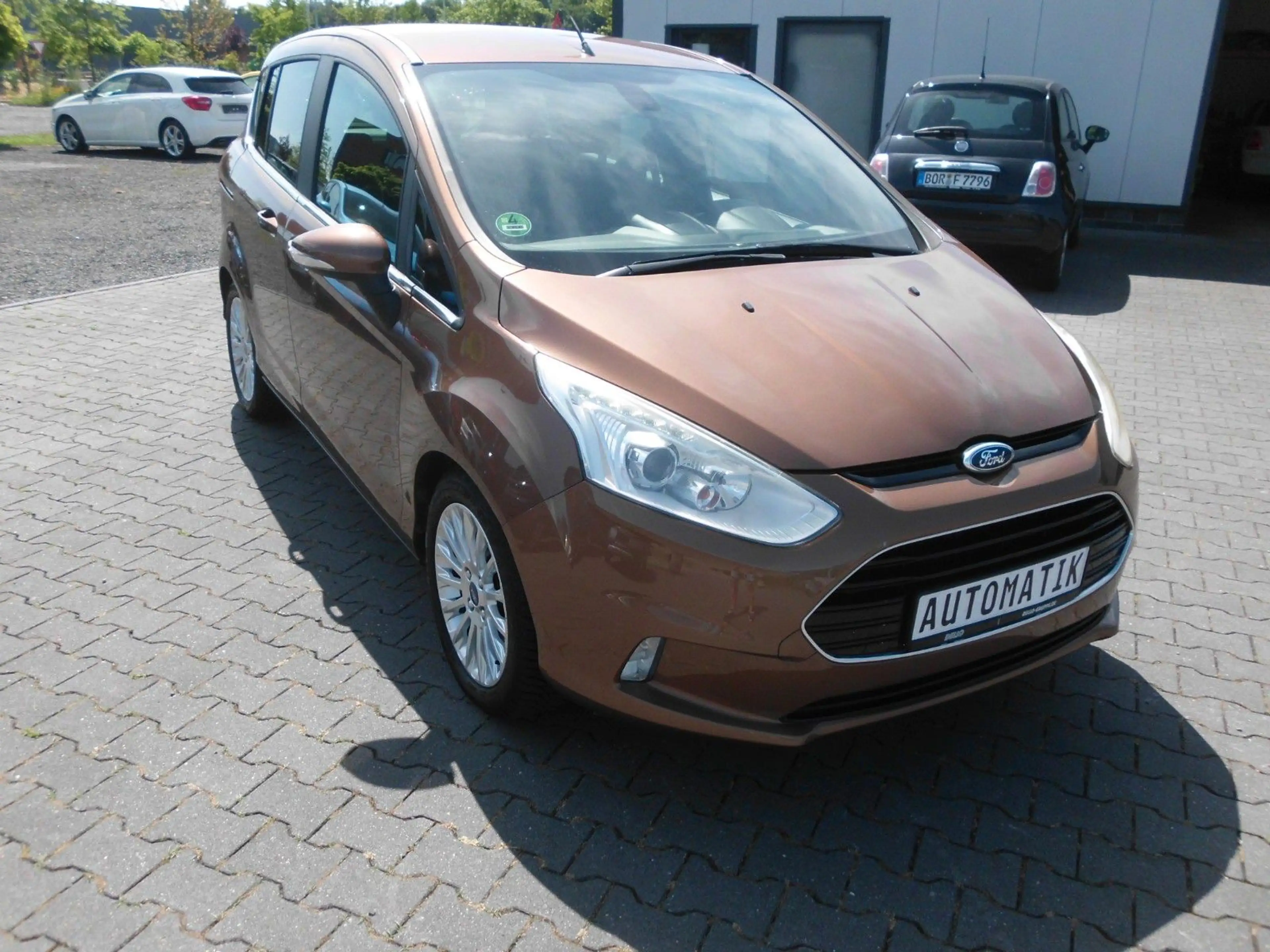 Ford B-Max 1,6 77kW Titanium PowerShift AUTOMATIK 2.H — photo 6